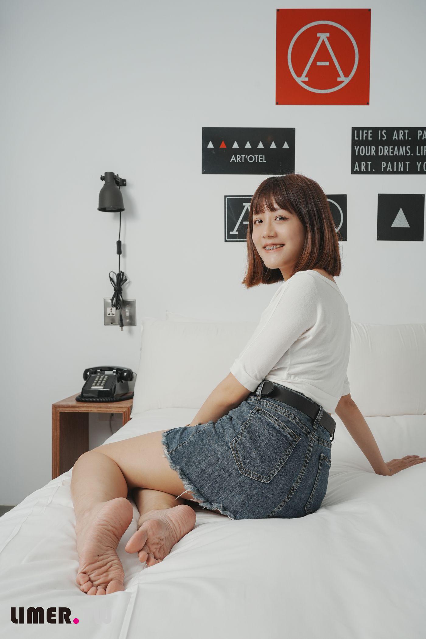 [Limerence] 040 Betty 微笑女孩极致裸足 [170P]插图6