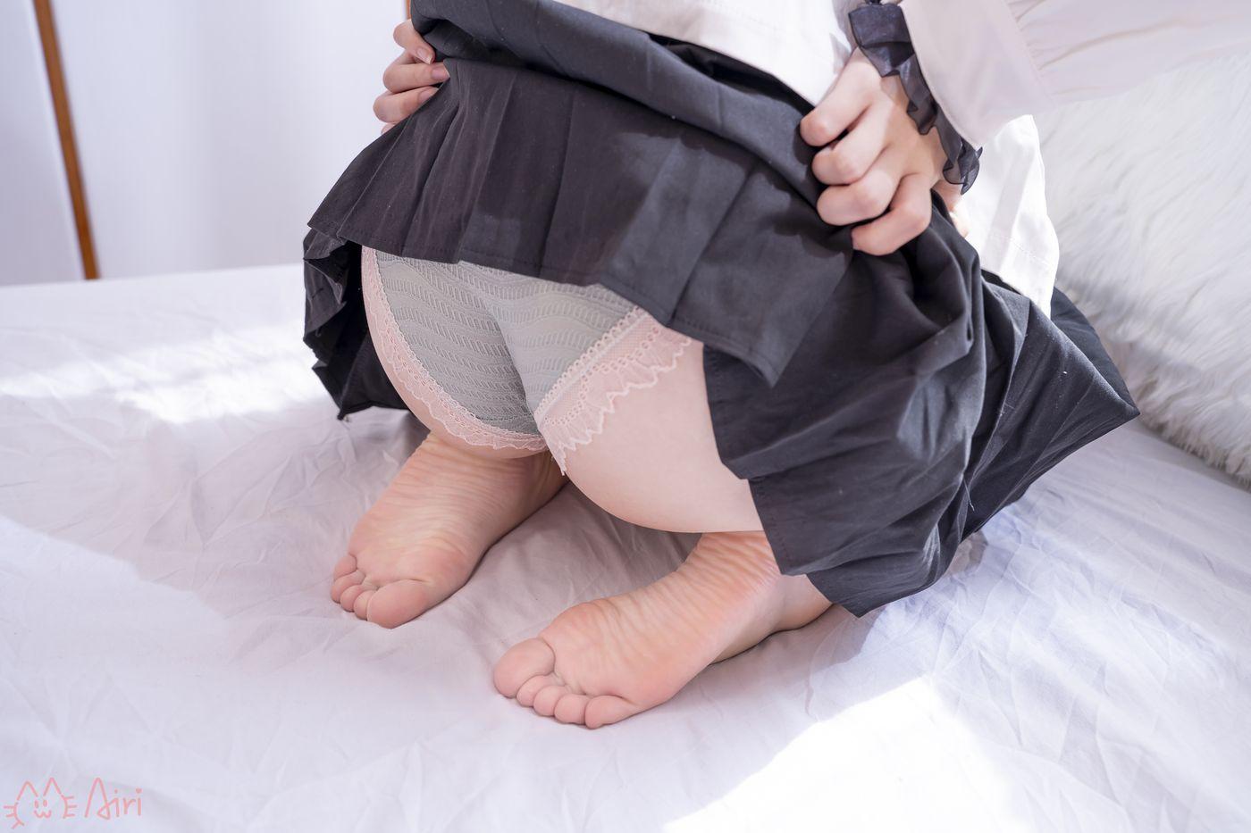 [Limerence] 033 璦璃的首本居家足控写真 [83P]插图1