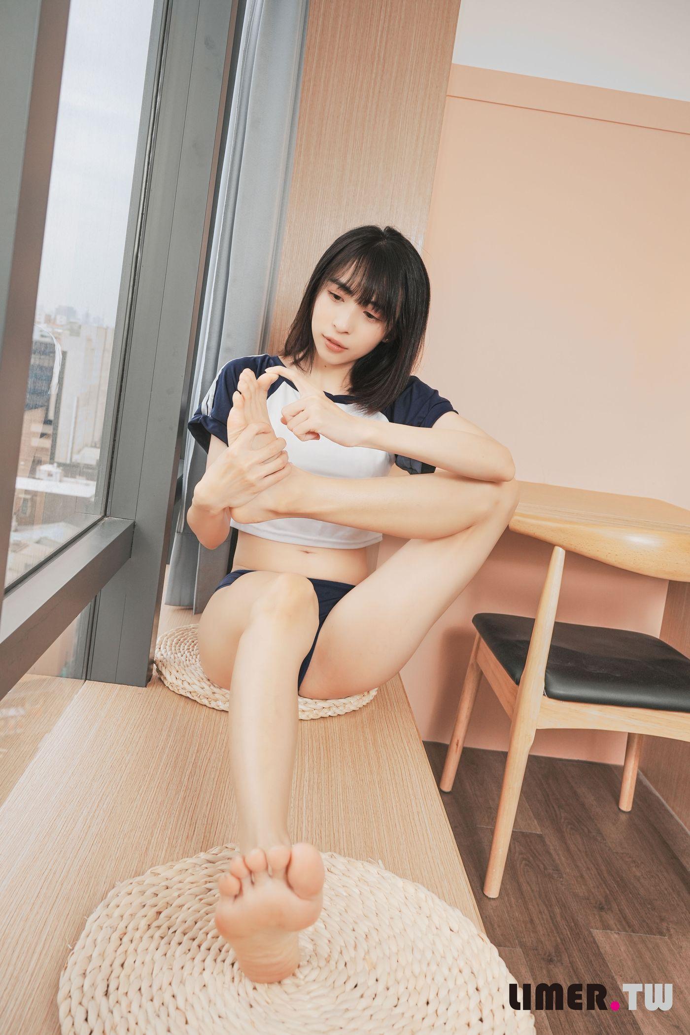 [Limerence] 021 子子 体操服 死库水脚底纹路 [140P]插图7