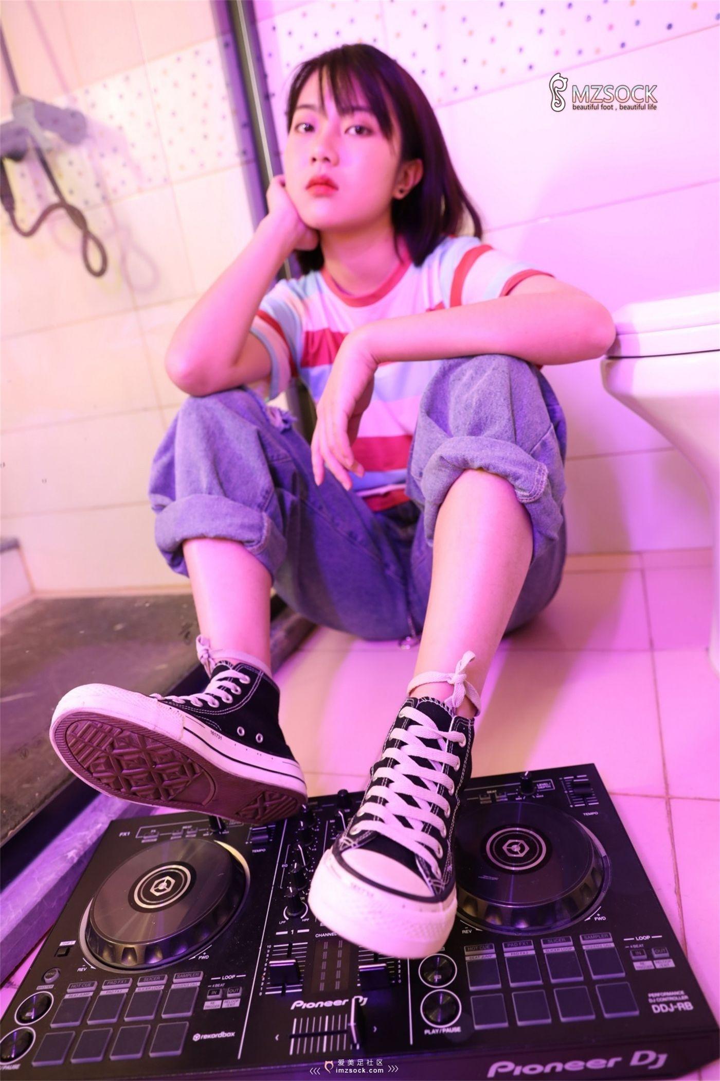 [MZSOCK]爱美足 NO.086 婷婷[90P]插图1