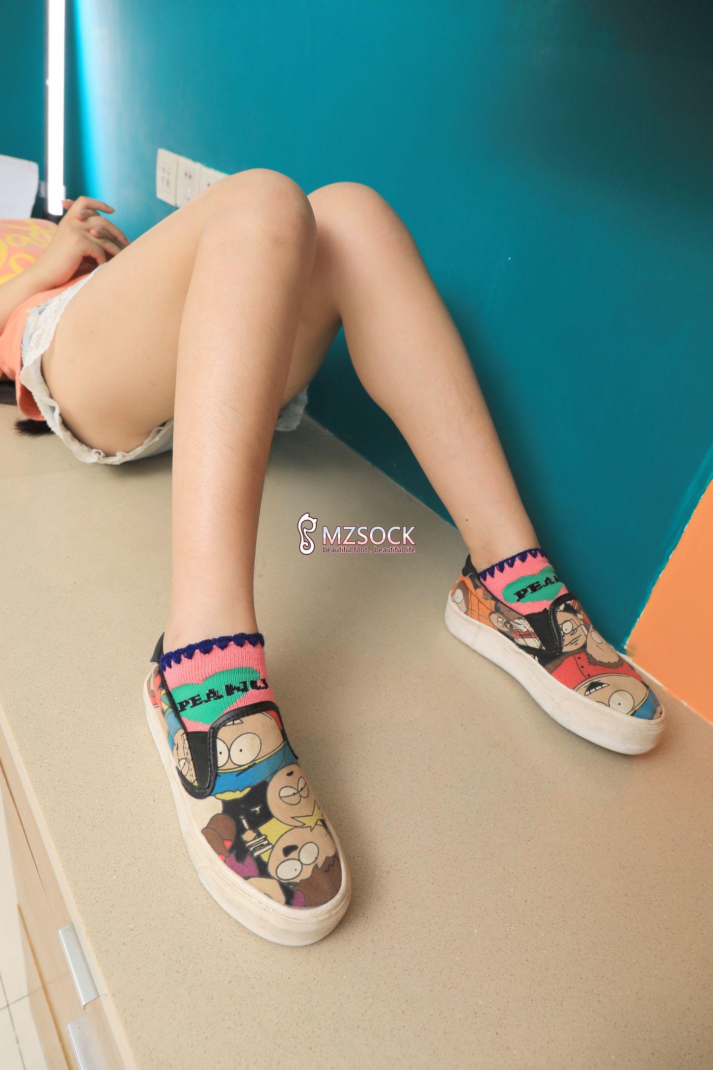[MZSOCK]爱美足 NO.055 雪雪[84P]插图1