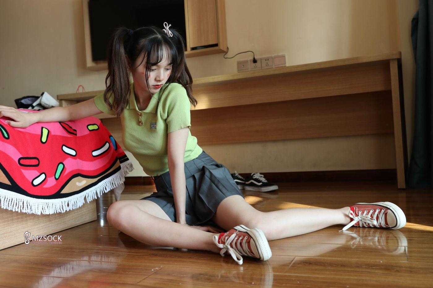 [MZSOCK]爱美足 NO.084 悦悦[79P]插图7