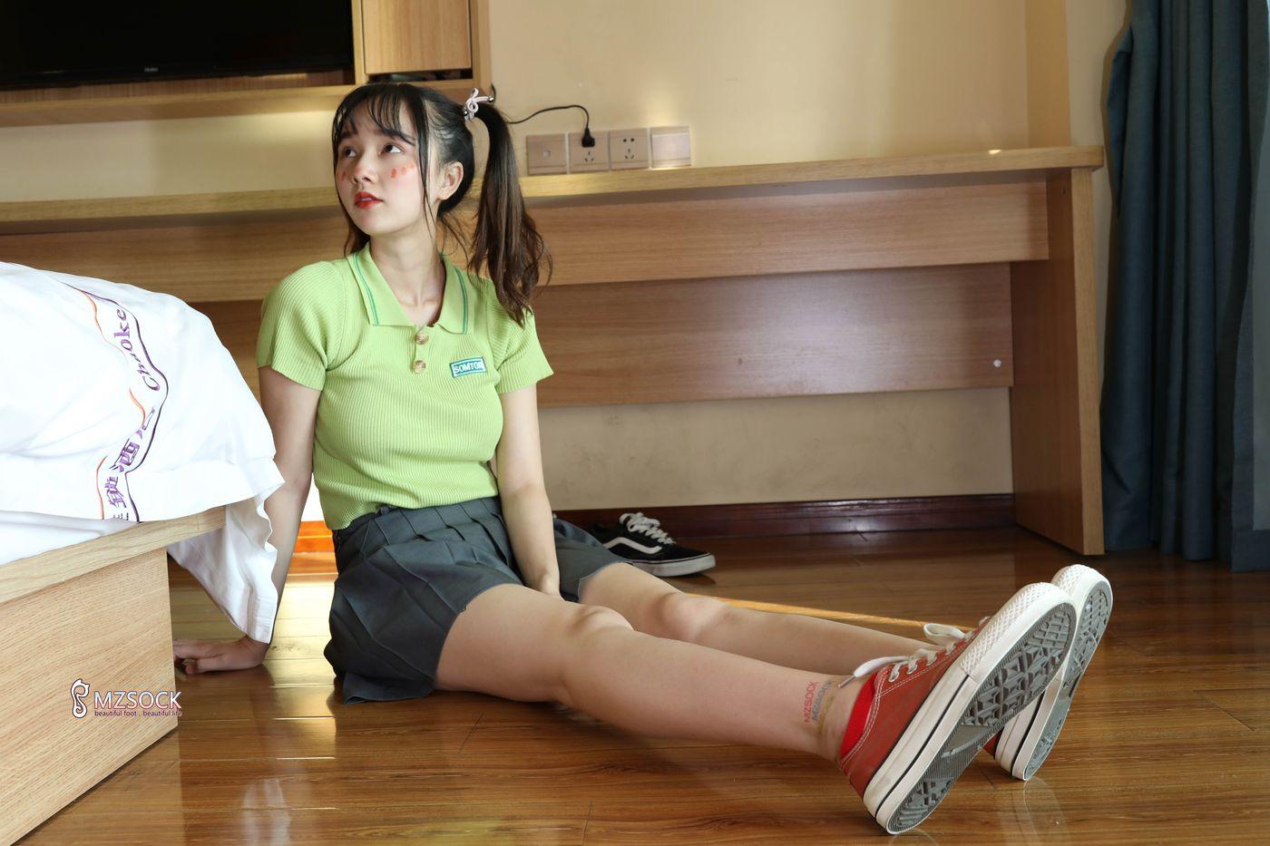 [MZSOCK]爱美足 NO.084 悦悦[79P]插图6