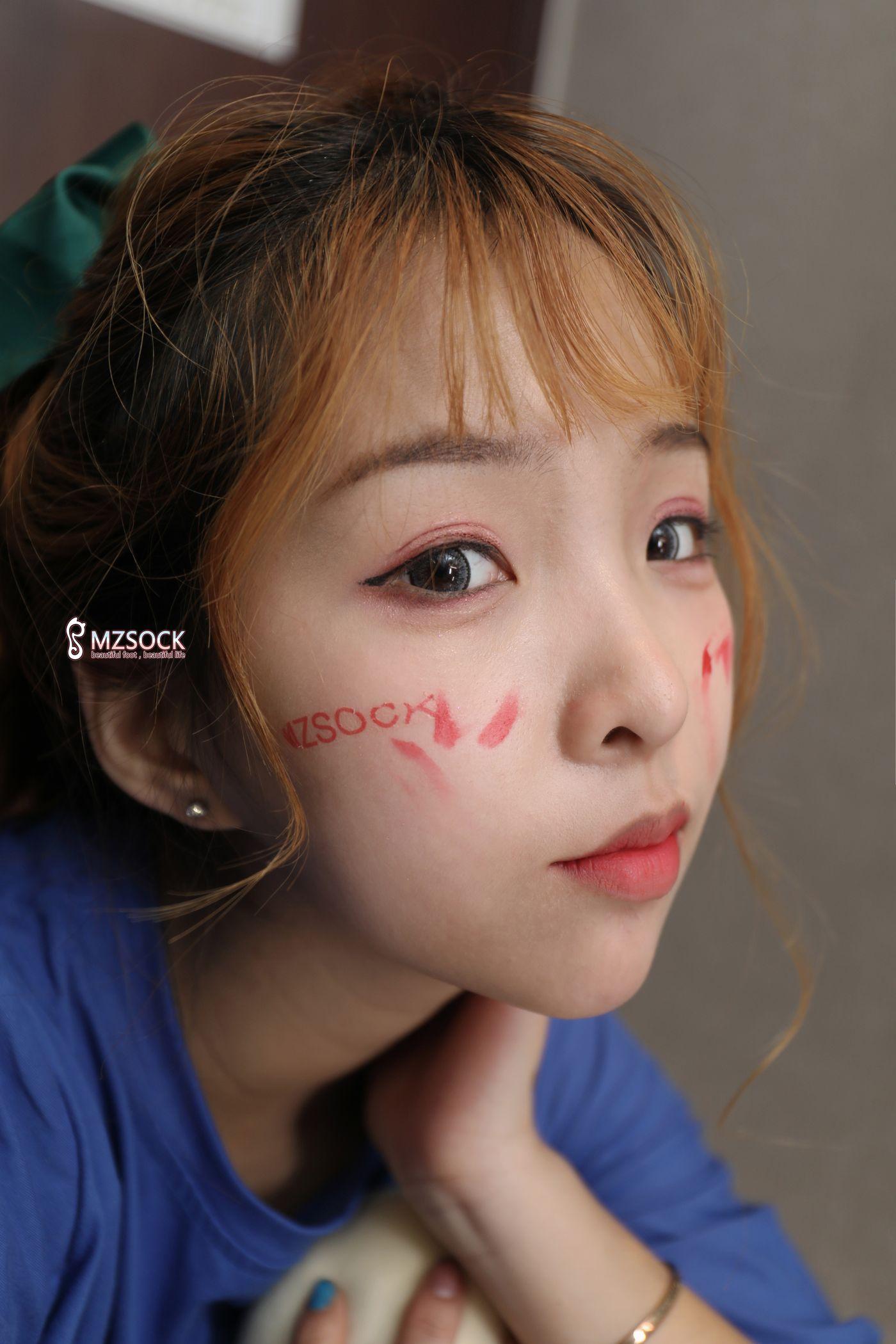 [MZSOCK]爱美足 NO.077 Ella！[84P]插图2
