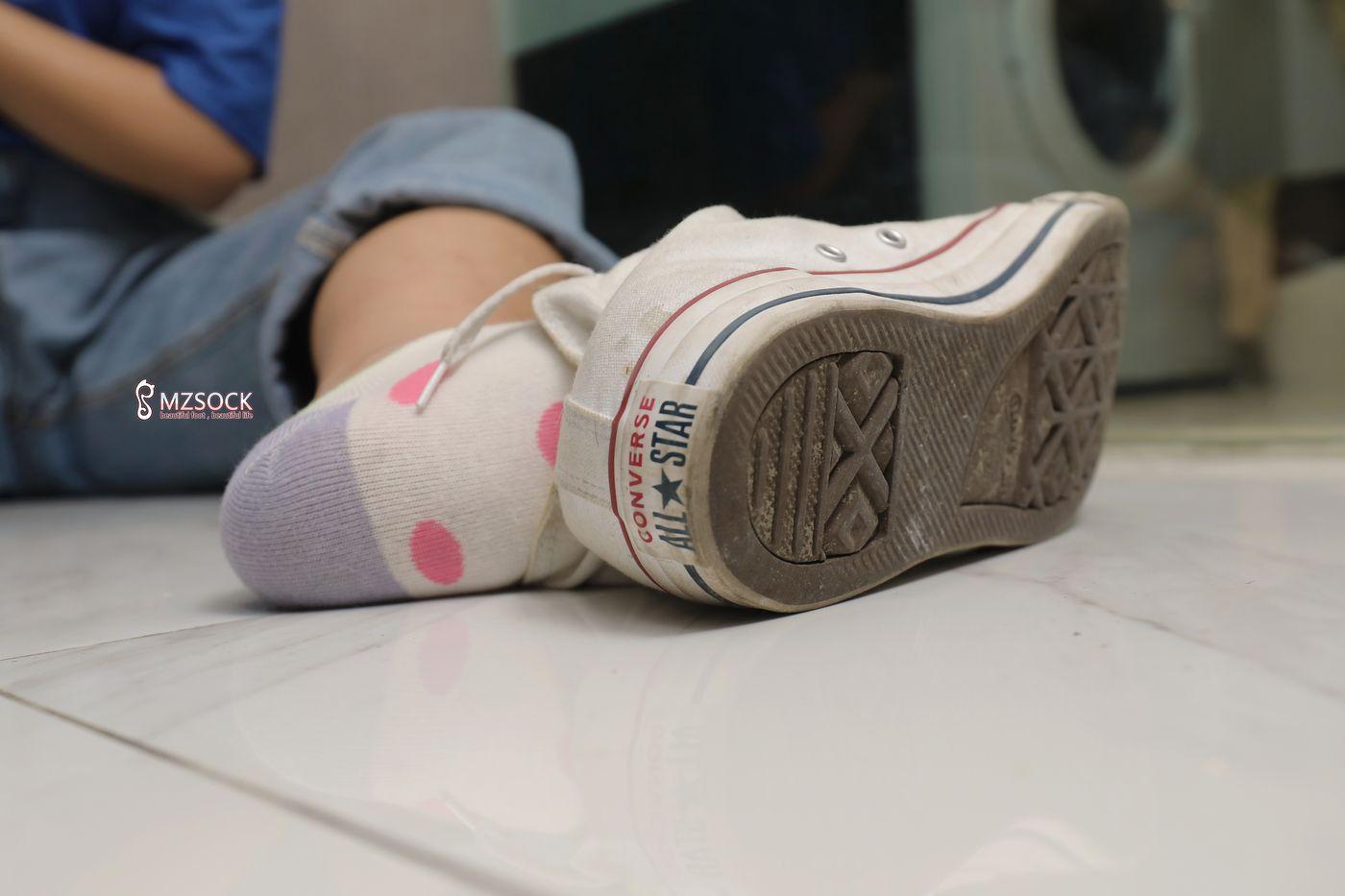 [MZSOCK]爱美足 NO.077 Ella！[84P]插图9
