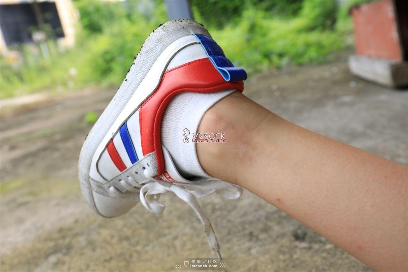 [MZSOCK]爱美足 NO.049 悦悦[122P]插图3