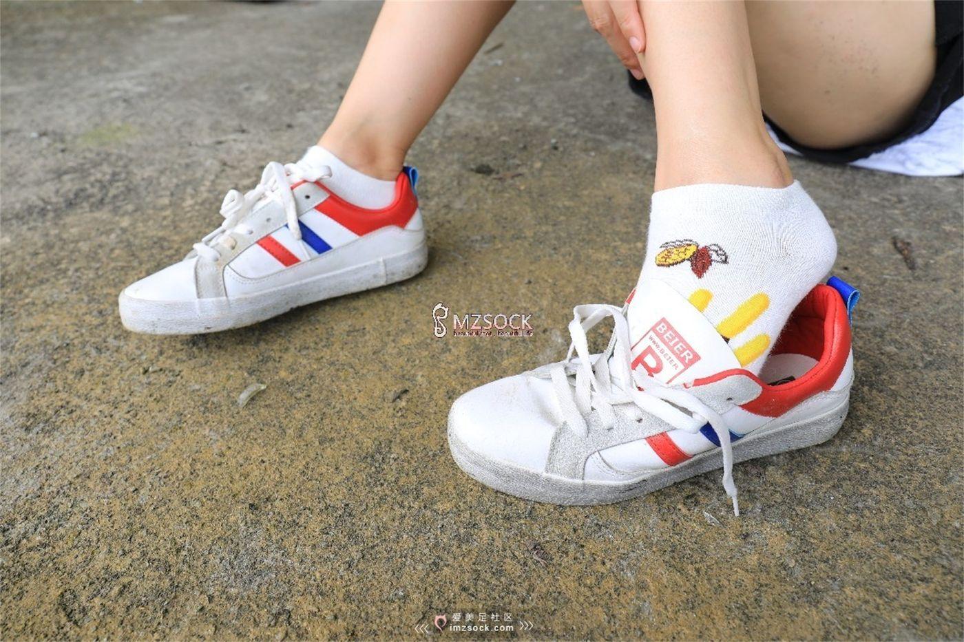 [MZSOCK]爱美足 NO.049 悦悦[122P]插图9