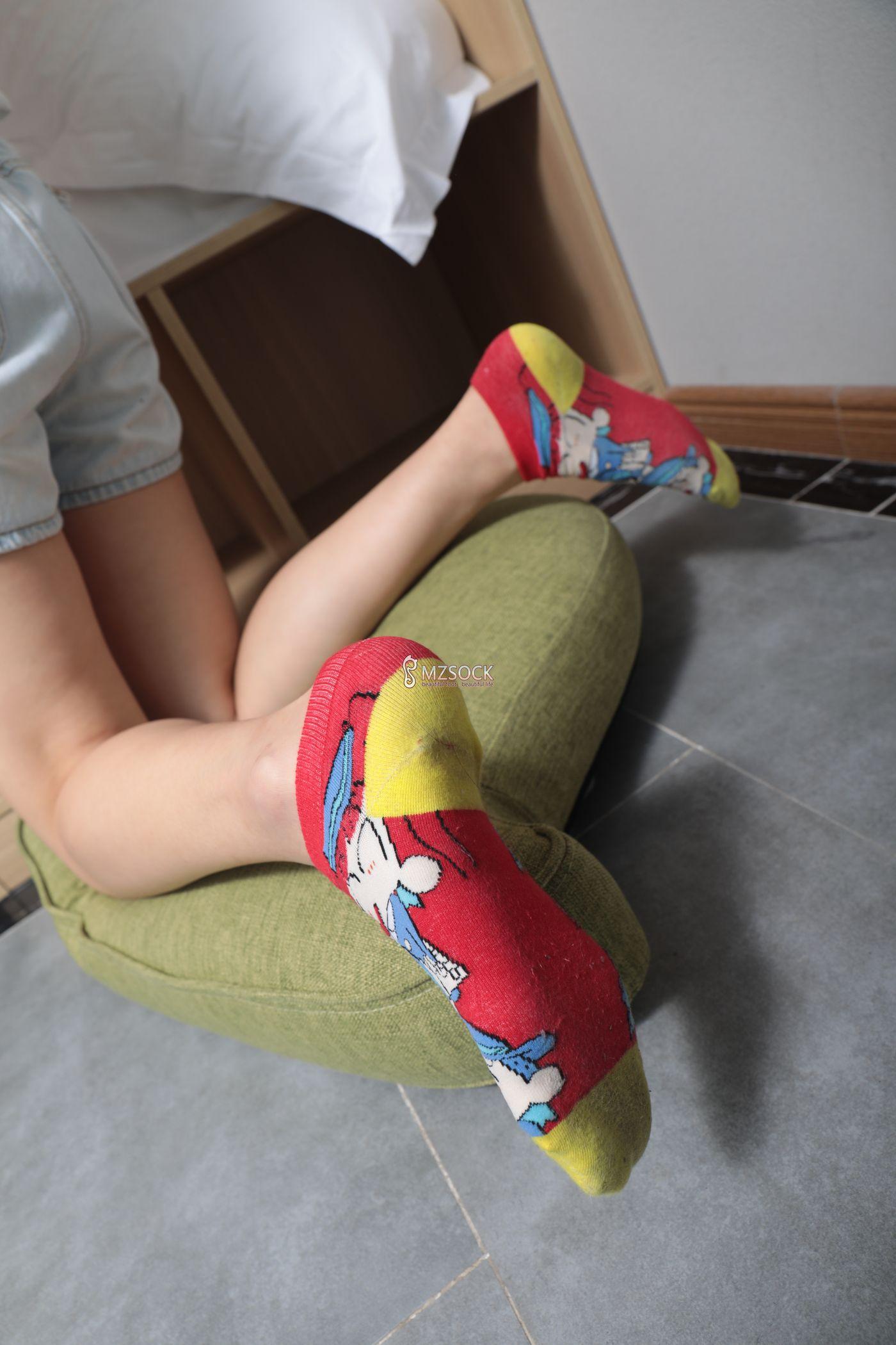 [MZSOCK]爱美足 NO.035 陌陌[130P]插图2