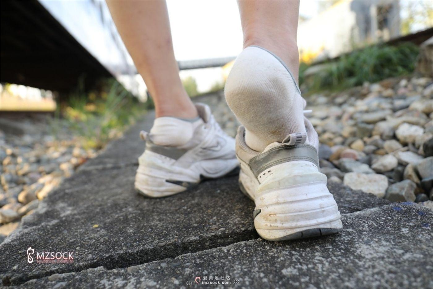 [MZSOCK]爱美足 NO.072 Ella![107P]插图4