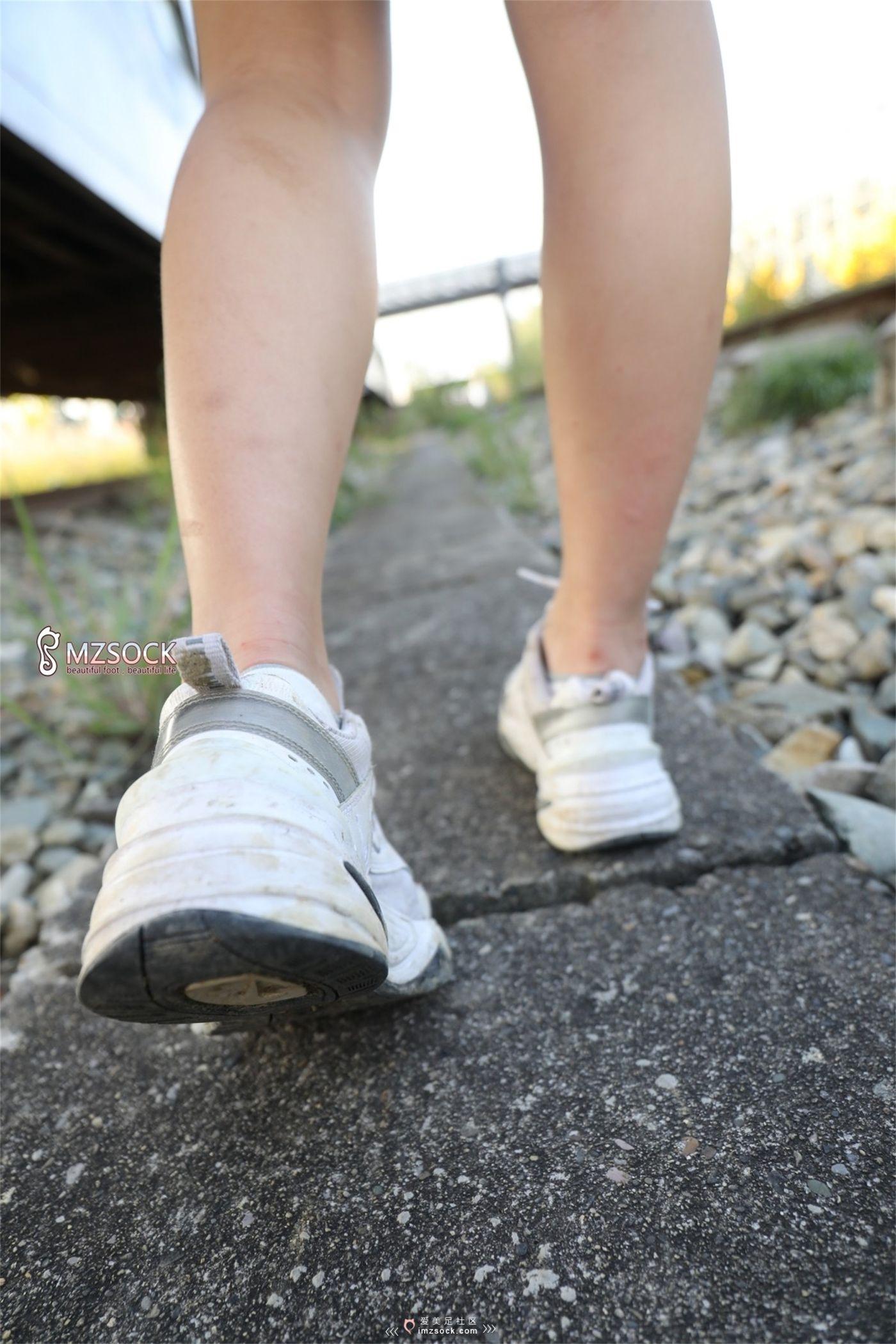 [MZSOCK]爱美足 NO.072 Ella![107P]插图2