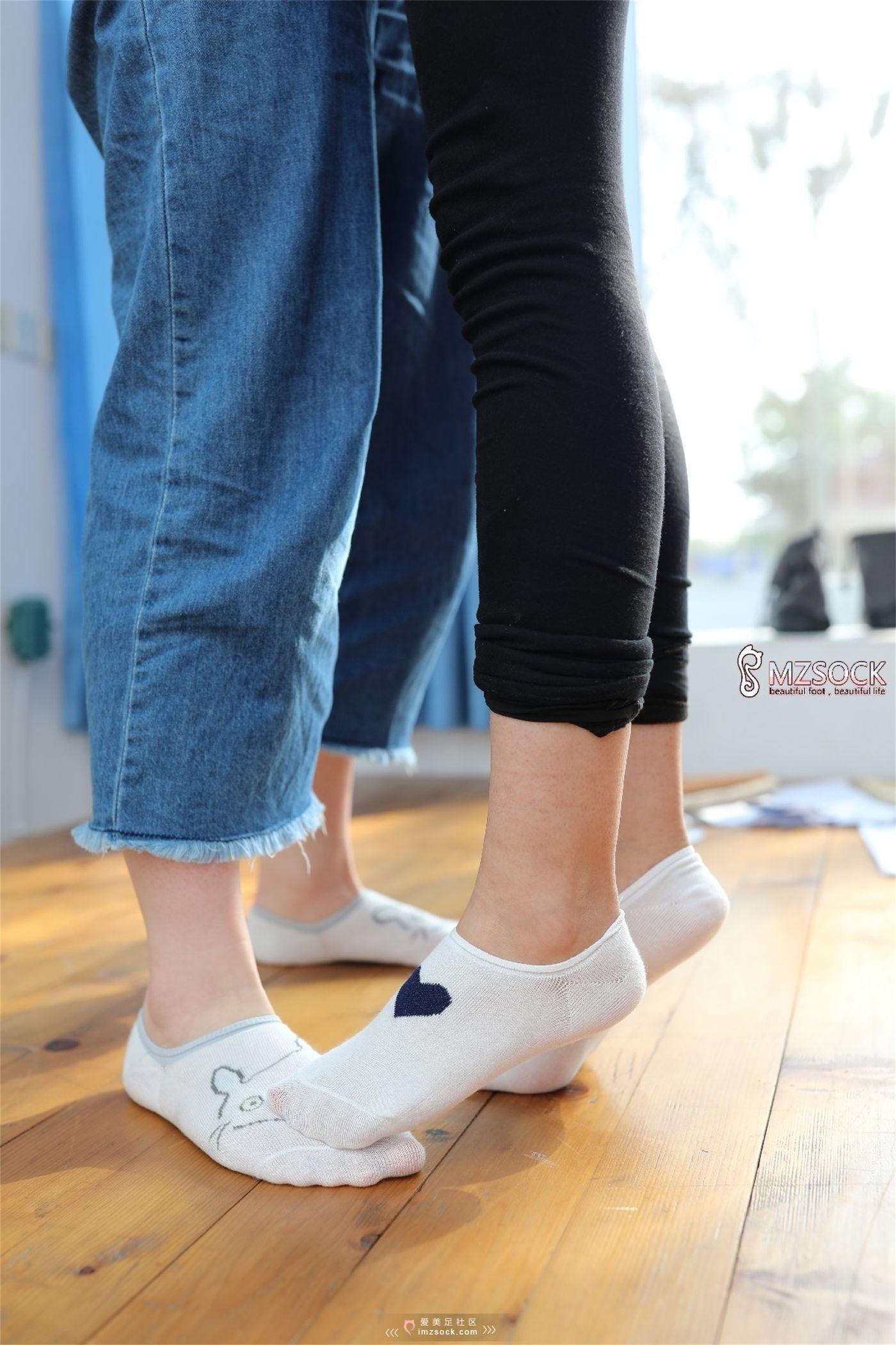 [MZSOCK]爱美足 NO.003 肖弧&佳妹[132P]插图4