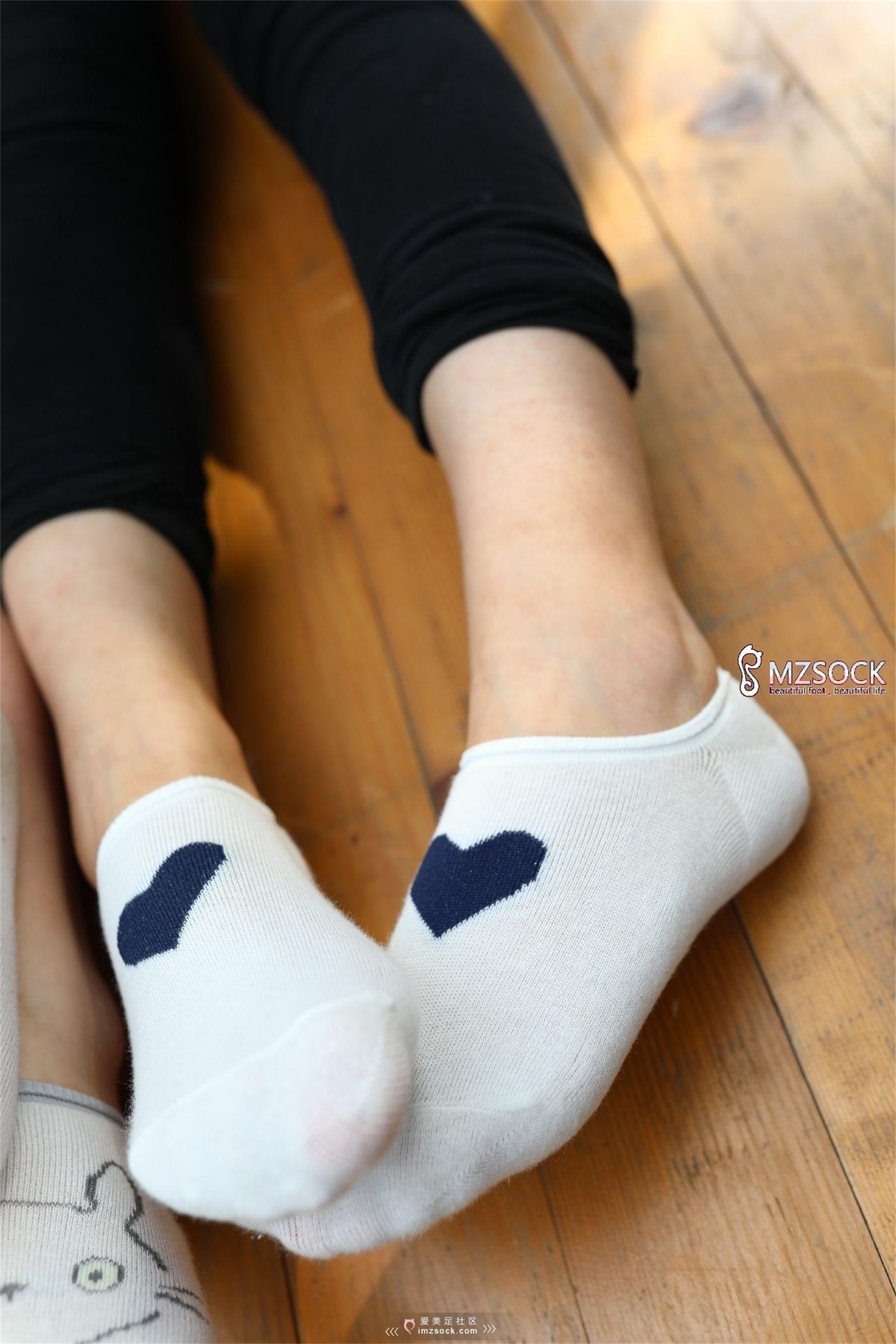 [MZSOCK]爱美足 NO.003 肖弧&佳妹[132P]插图