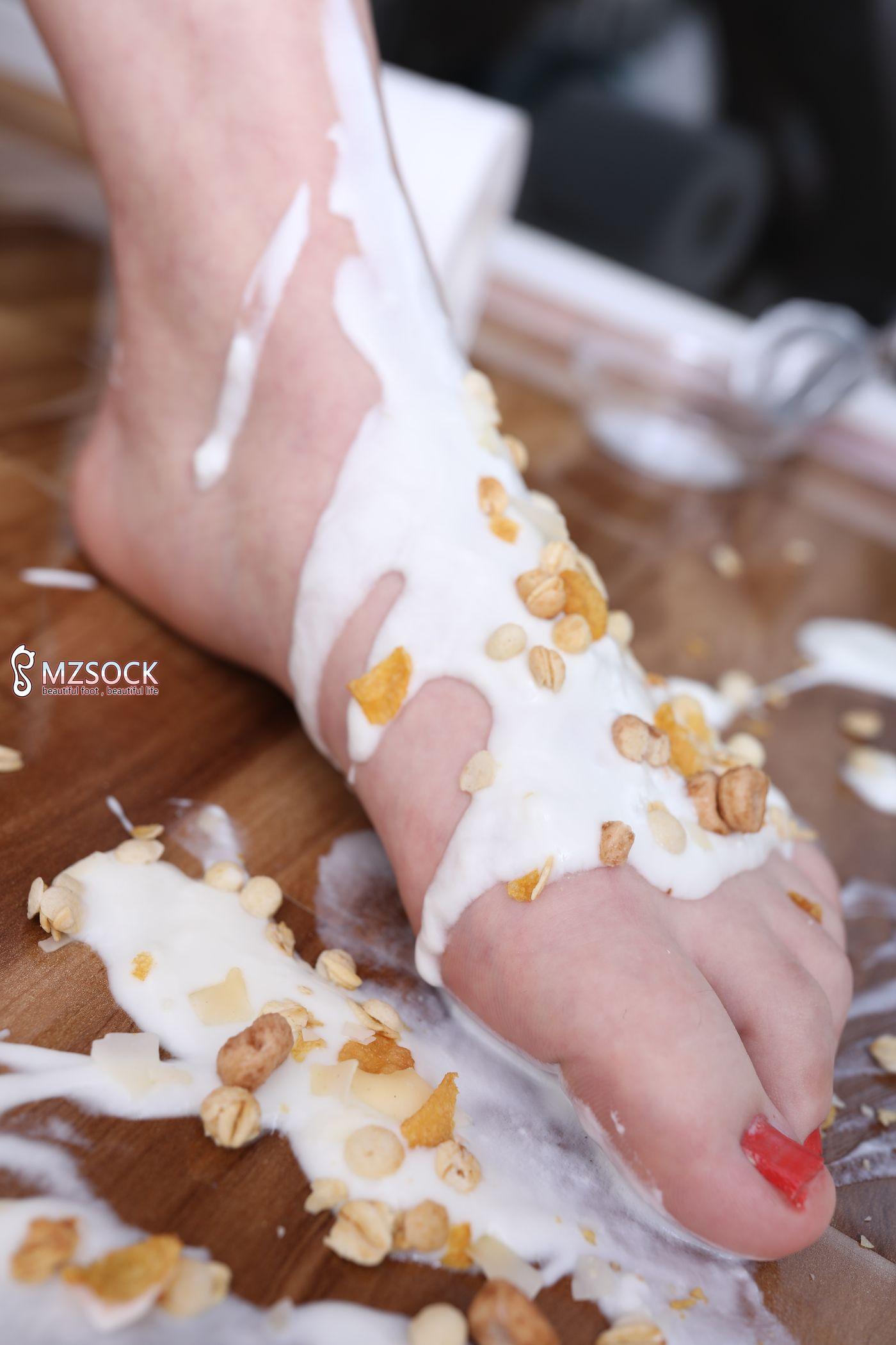 [MZSOCK]爱美足 NO.027 琪琪[170P]插图6