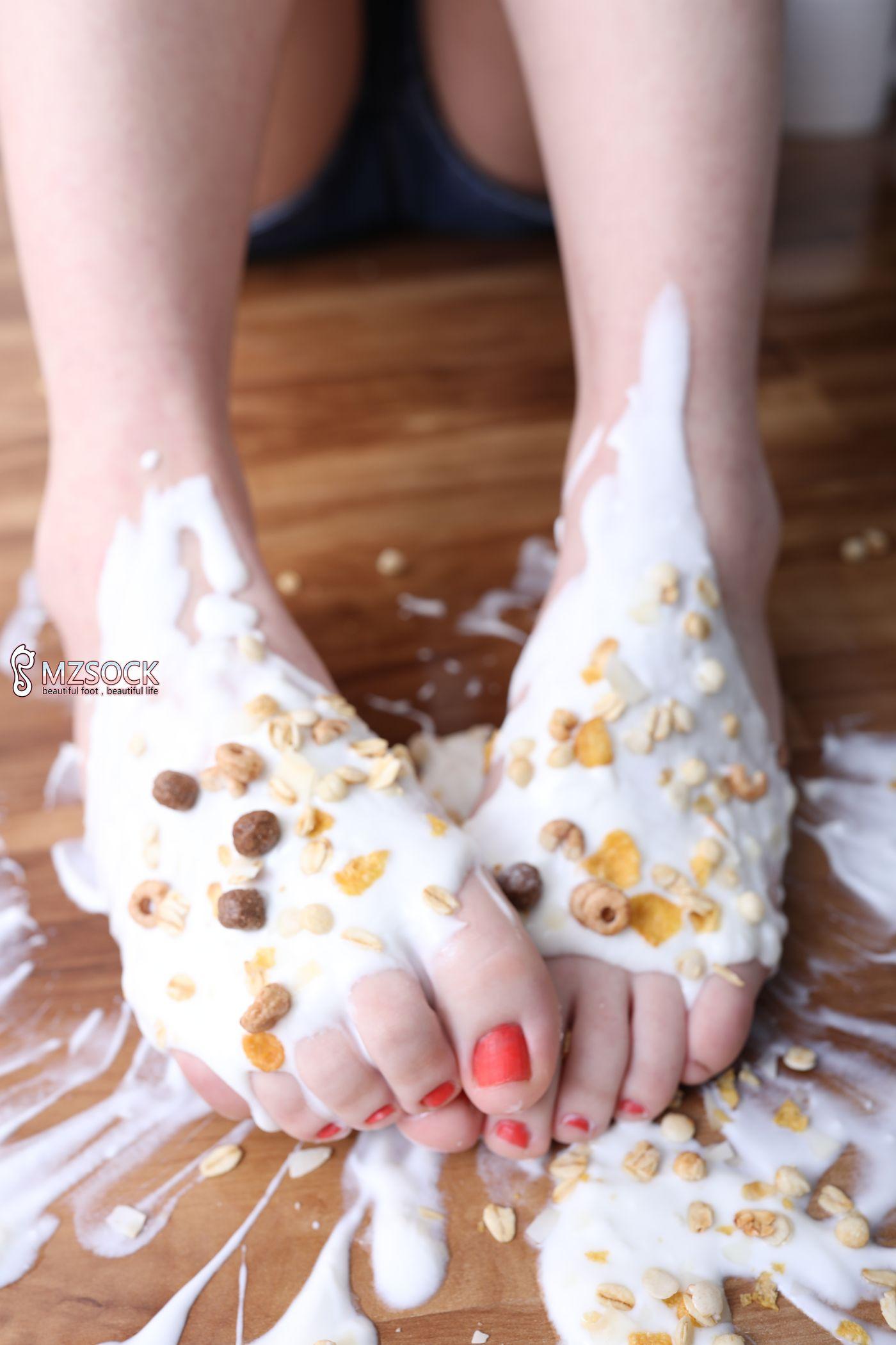 [MZSOCK]爱美足 NO.027 琪琪[170P]插图2