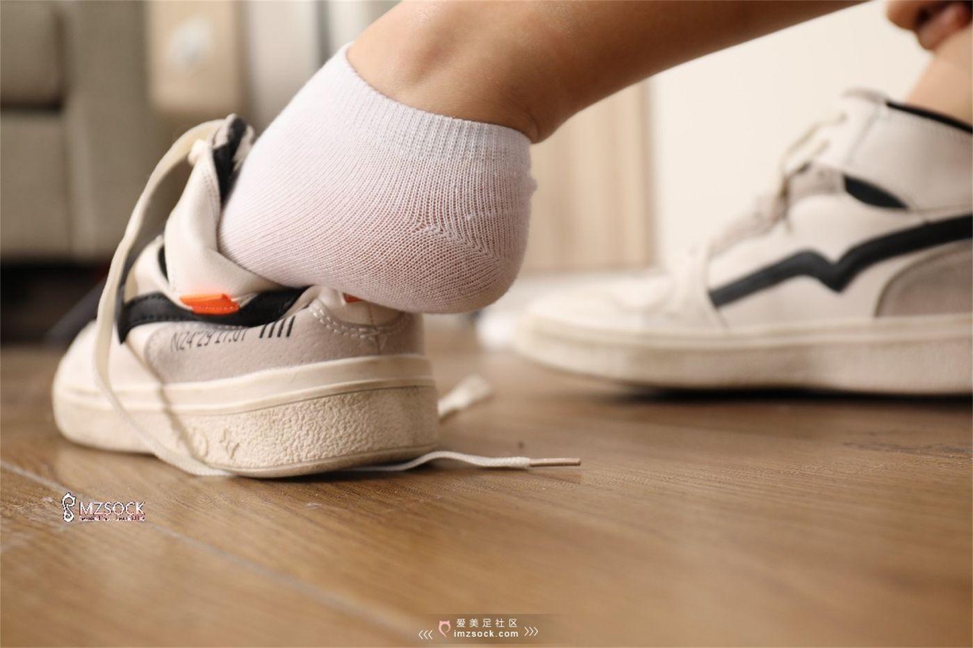 [MZSOCK]爱美足 NO.070 Ella![84P]插图2
