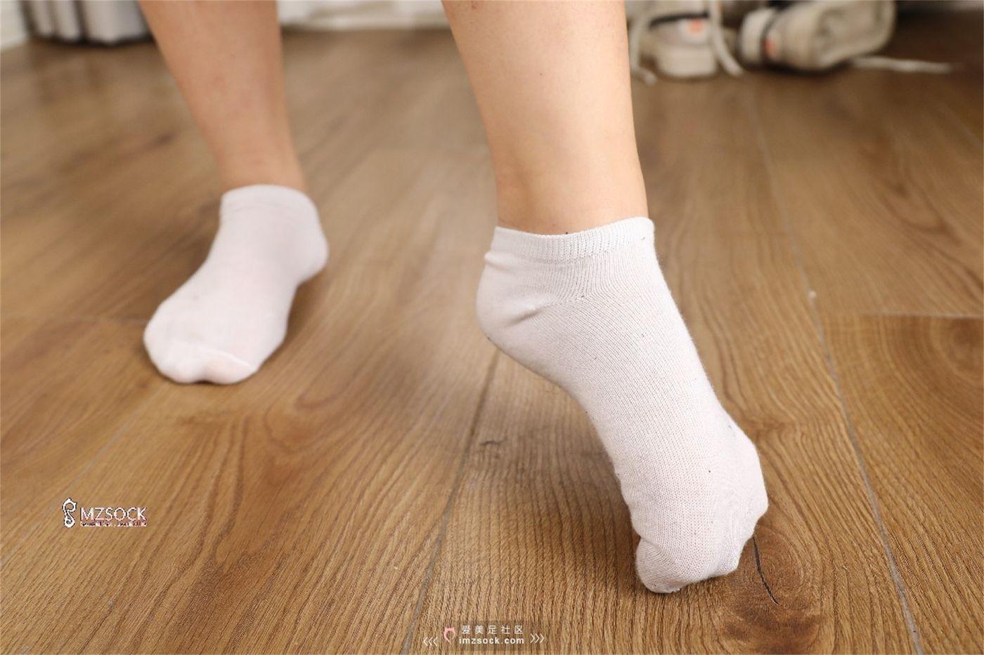 [MZSOCK]爱美足 NO.070 Ella![84P]插图2