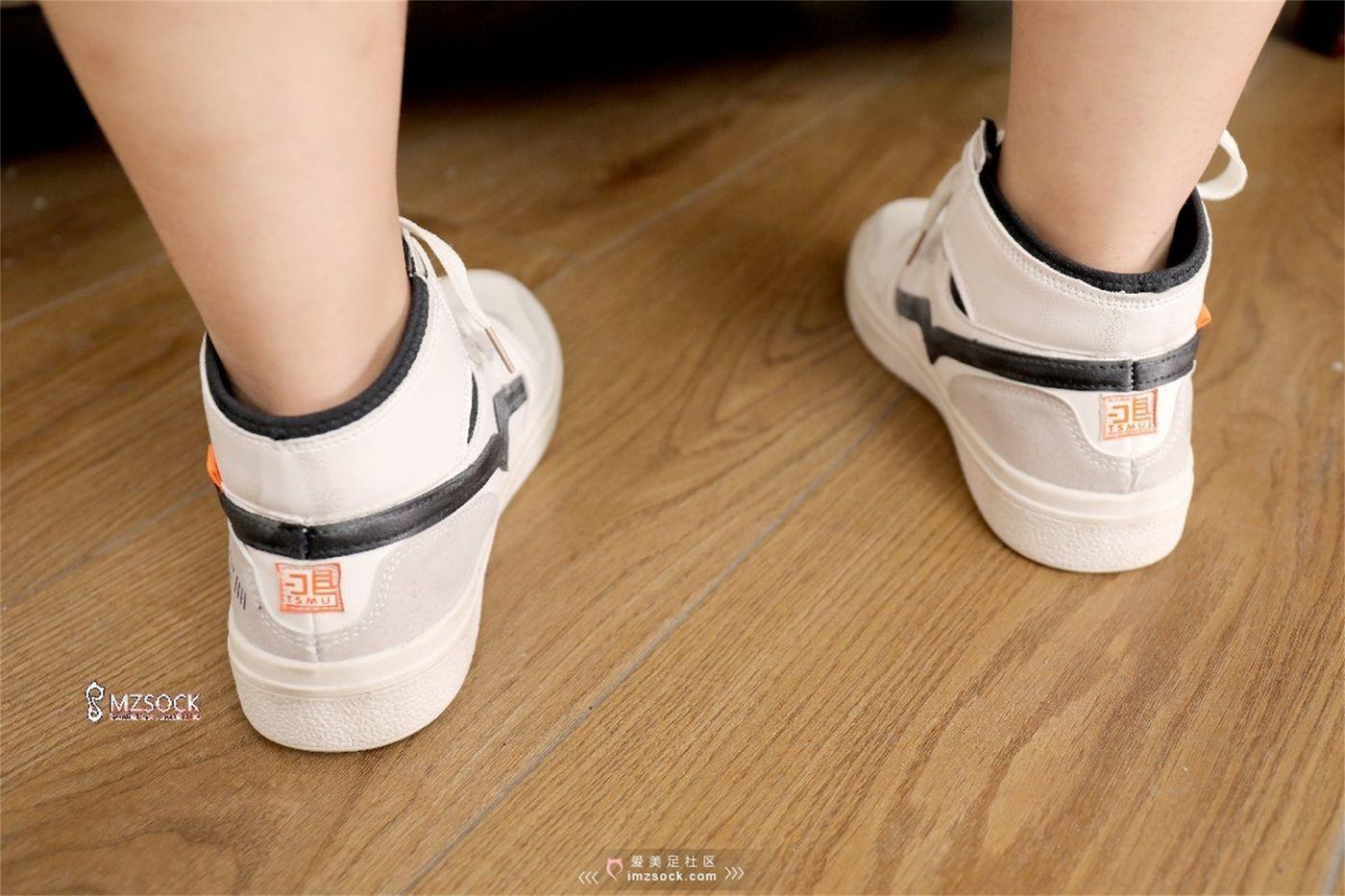 [MZSOCK]爱美足 NO.070 Ella![84P]插图
