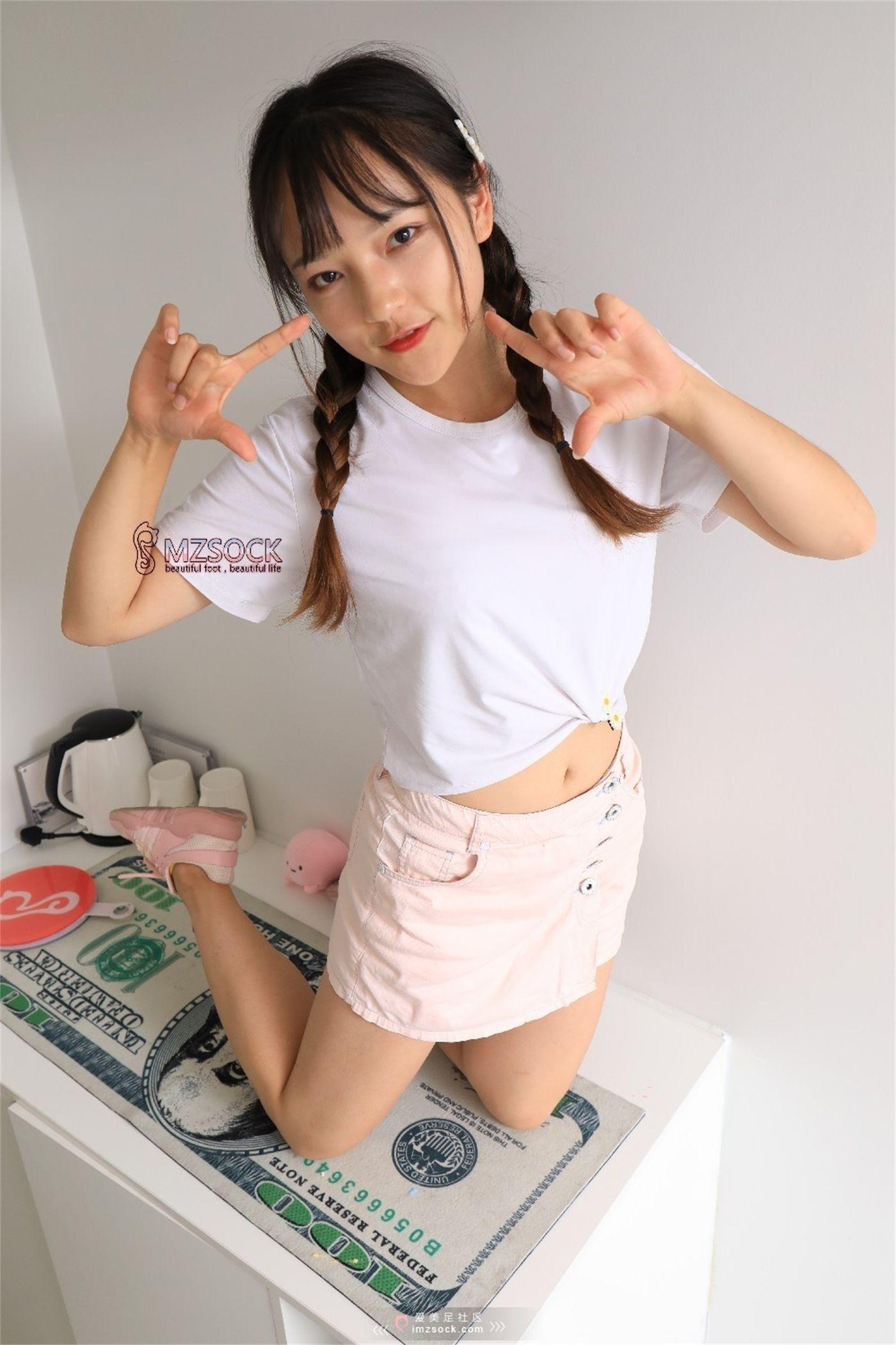 [MZSOCK]爱美足 NO.060 果儿[68P]插图1