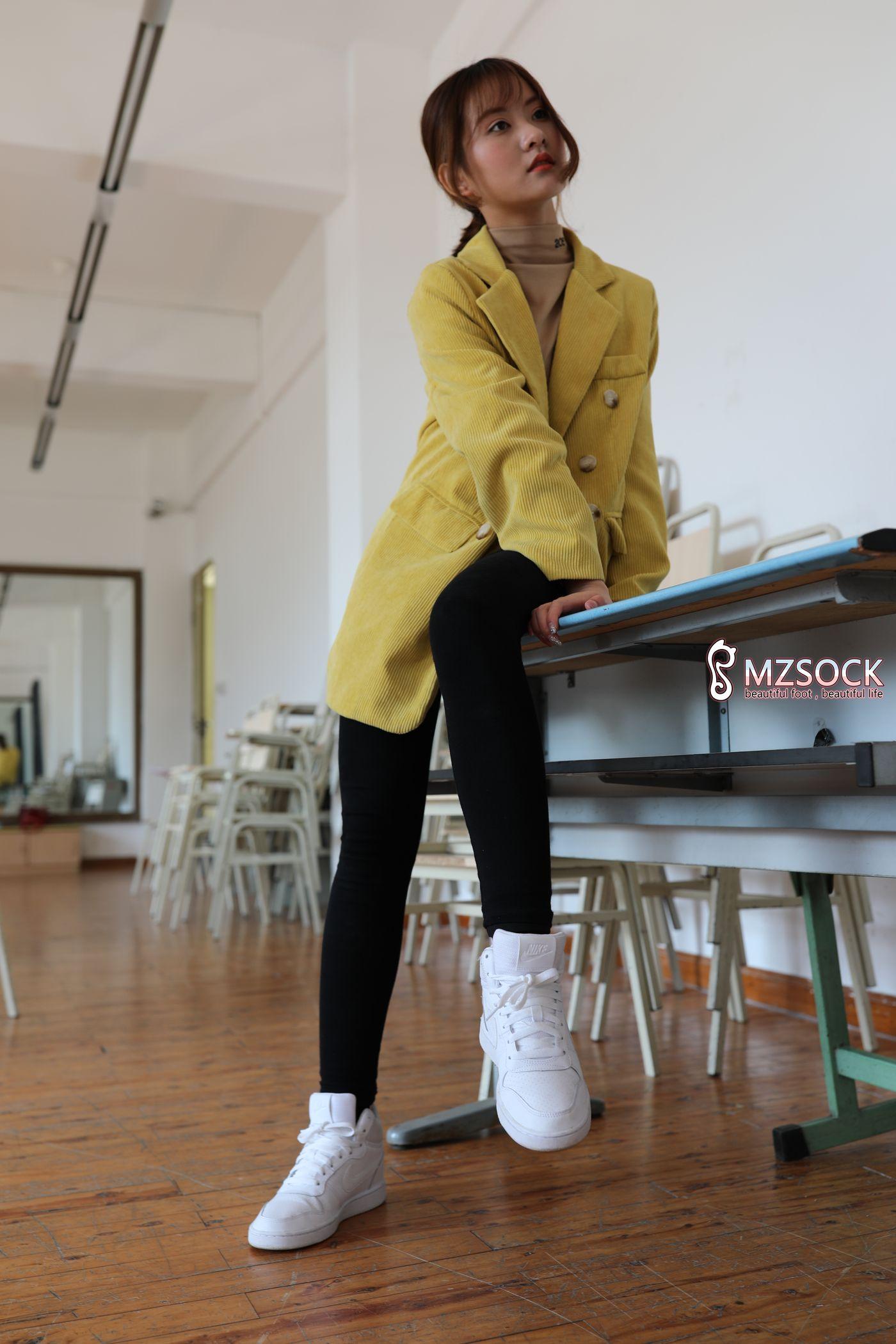 [MZSOCK]爱美足 NO.002 佳妹[132P]插图2