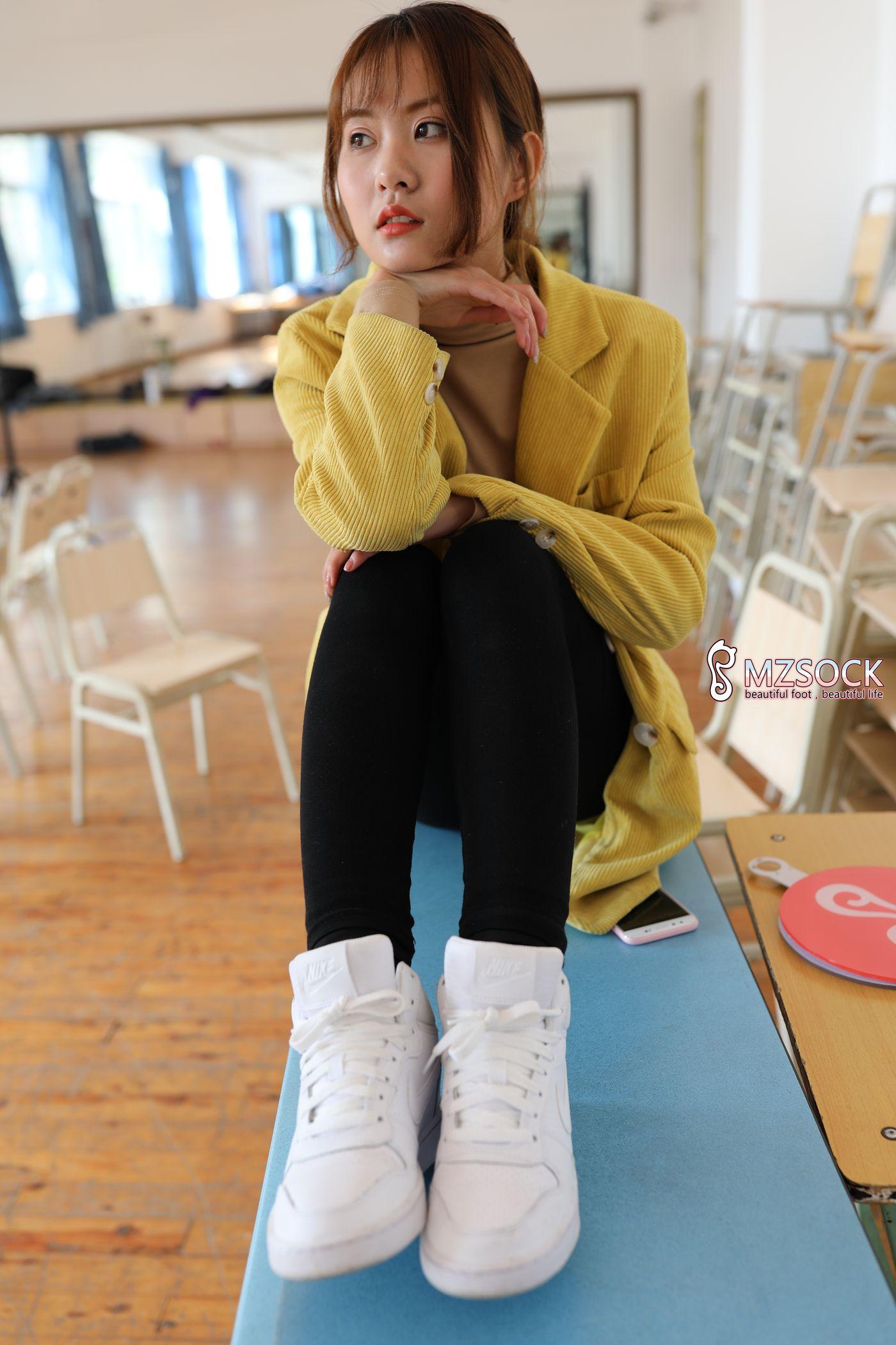 [MZSOCK]爱美足 NO.002 佳妹[132P]插图3