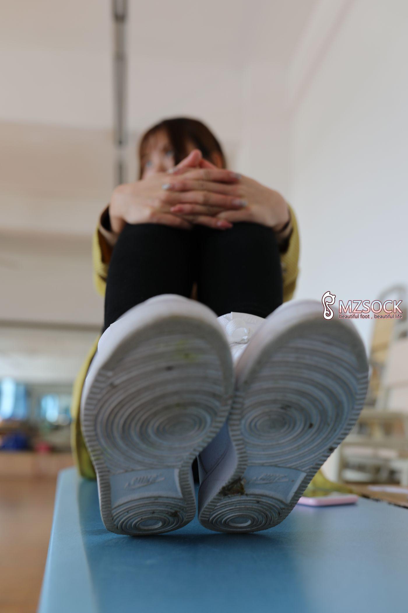 [MZSOCK]爱美足 NO.002 佳妹[132P]插图1