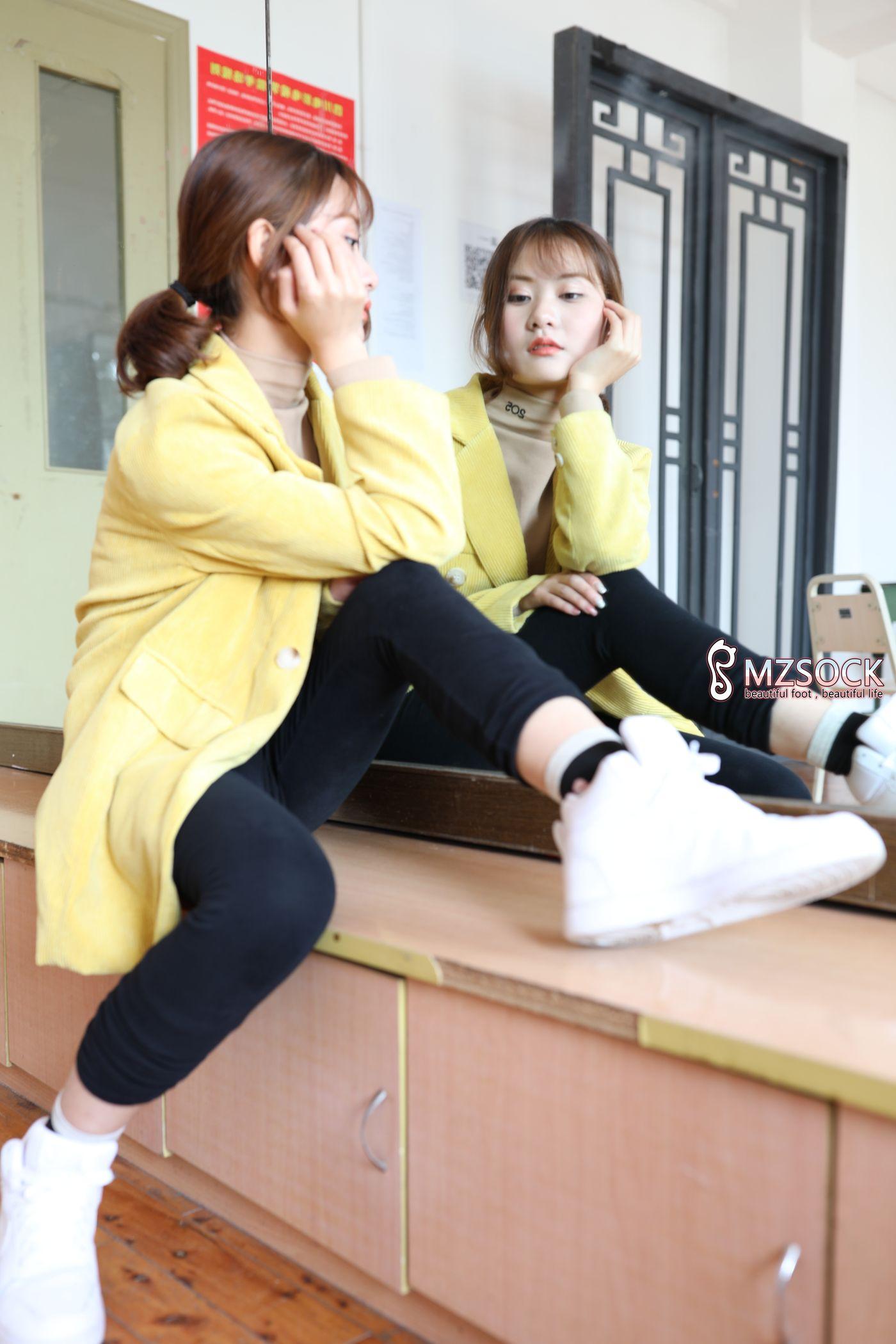 [MZSOCK]爱美足 NO.002 佳妹[132P]插图