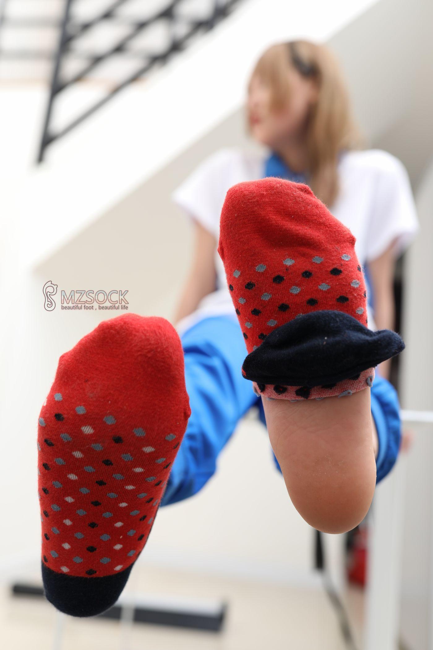 [MZSOCK]爱美足 NO.013 多多[219P]插图2