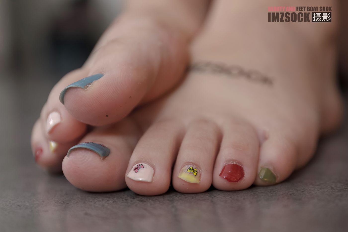 [MZSOCK]爱美足 NO.116 露露[136P]插图1