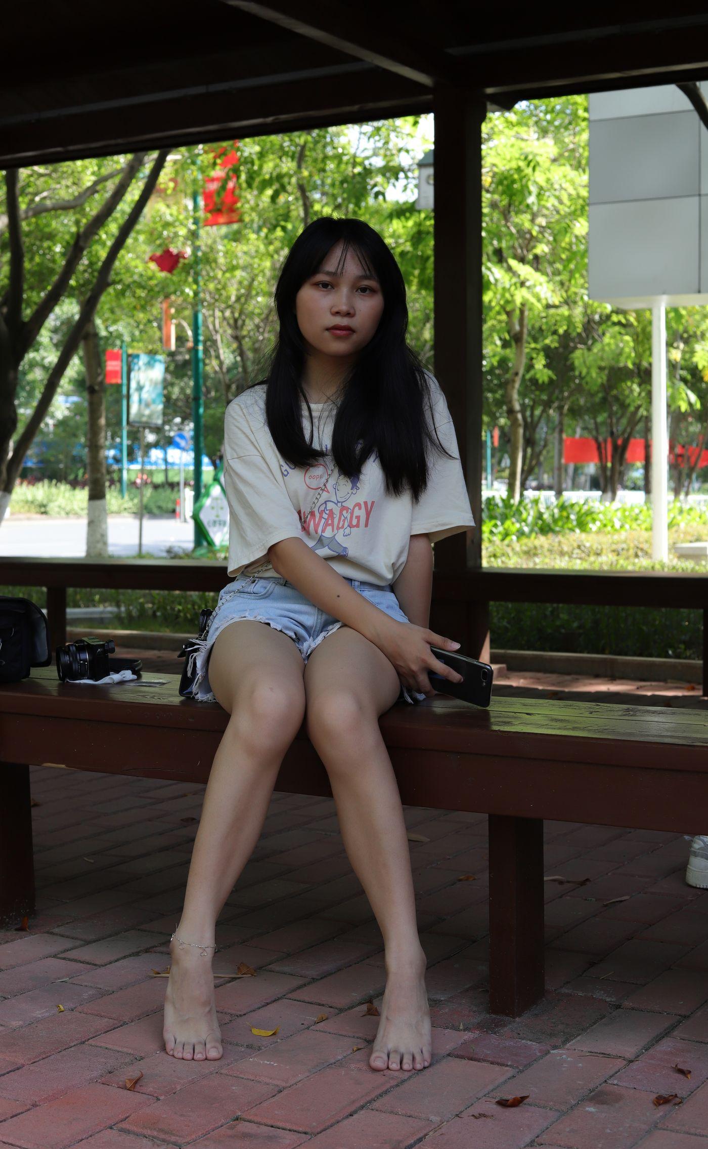 [Pary学生模拍] 029 小然同学的36码可爱小脚 [18P]插图3