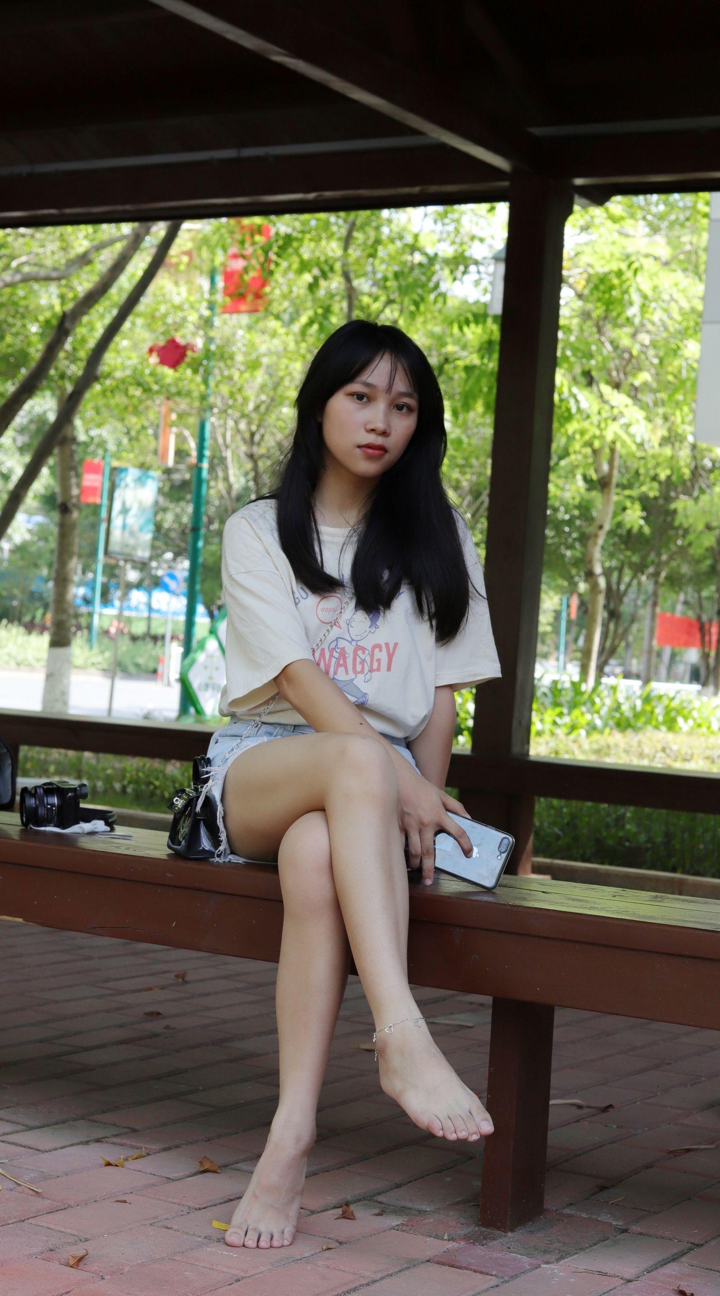 [Pary学生模拍] 029 小然同学的36码可爱小脚 [18P]插图6