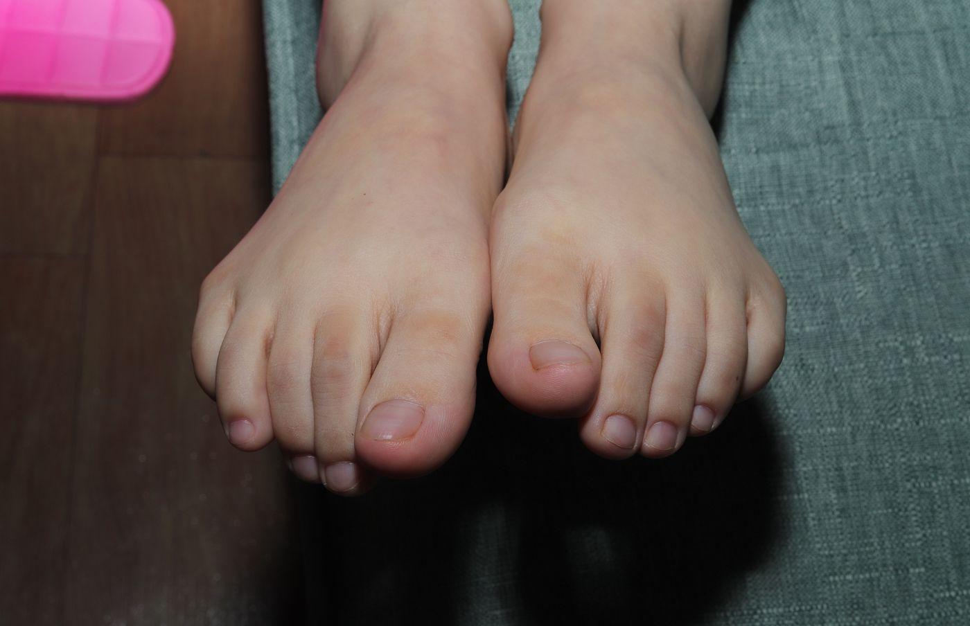 [Pary学生模拍] 015 极品美女小芳第一季超近距离拍摄脚底 [64P]插图7