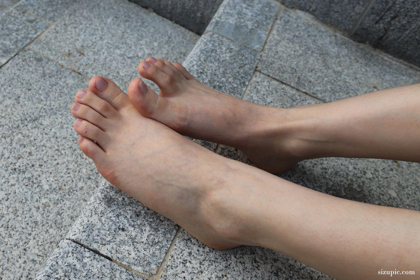 [Pary学生模拍] 045 春暖花开，与小芳到户外拍摄美脚 [41P]插图6