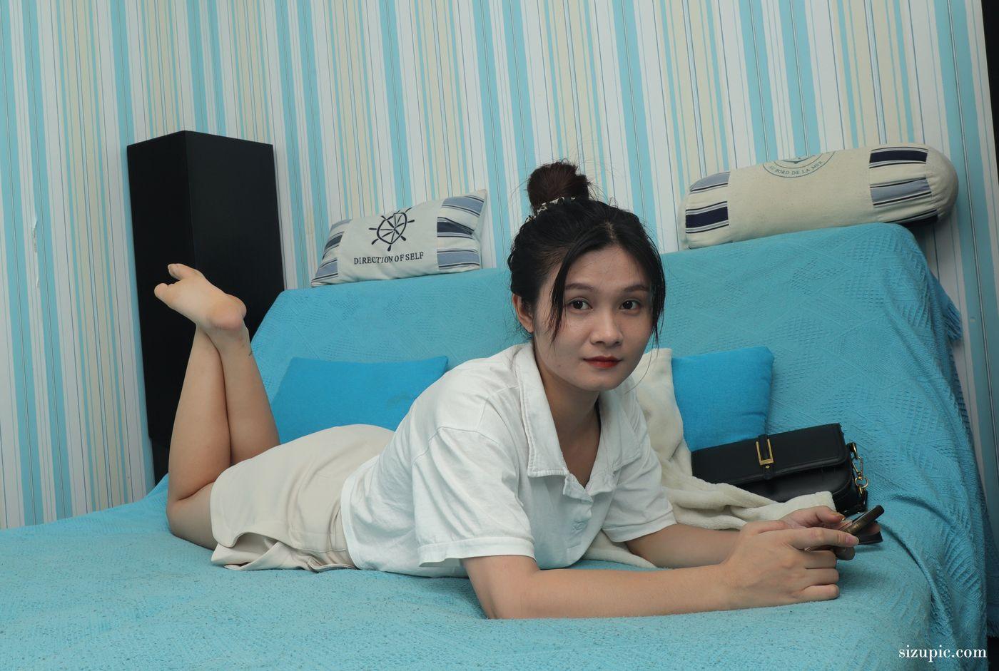 [Pary学生模拍] 057 静儿睡着后美脚被偷拍 [55P]插图5