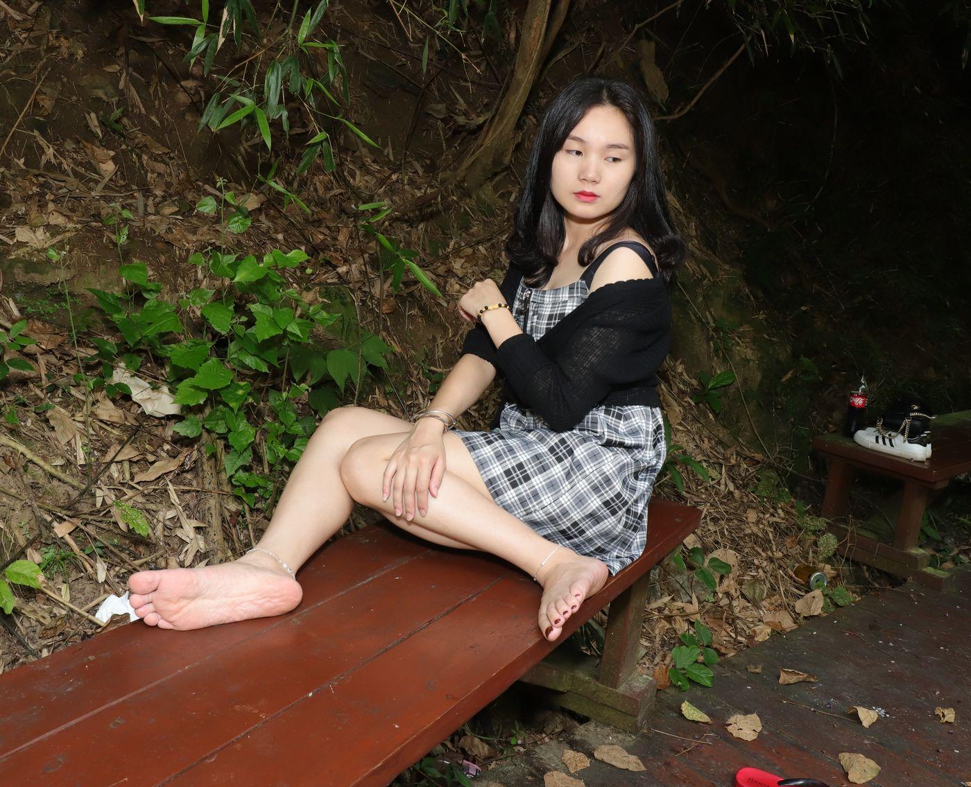 [Pary学生模拍] 004 山林深处有美女之彩铃 [103P]插图9