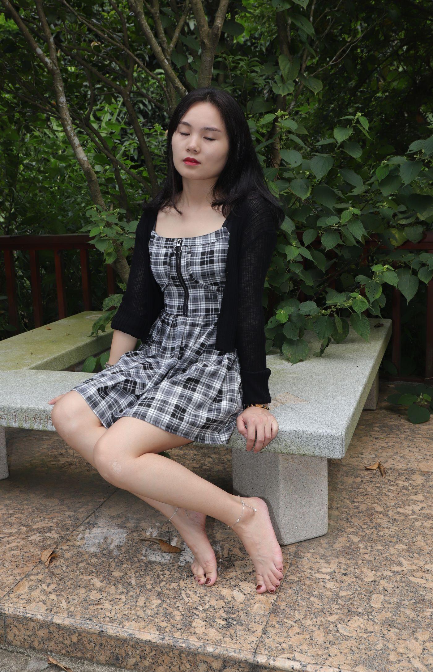 [Pary学生模拍] 004 山林深处有美女之彩铃 [103P]插图5