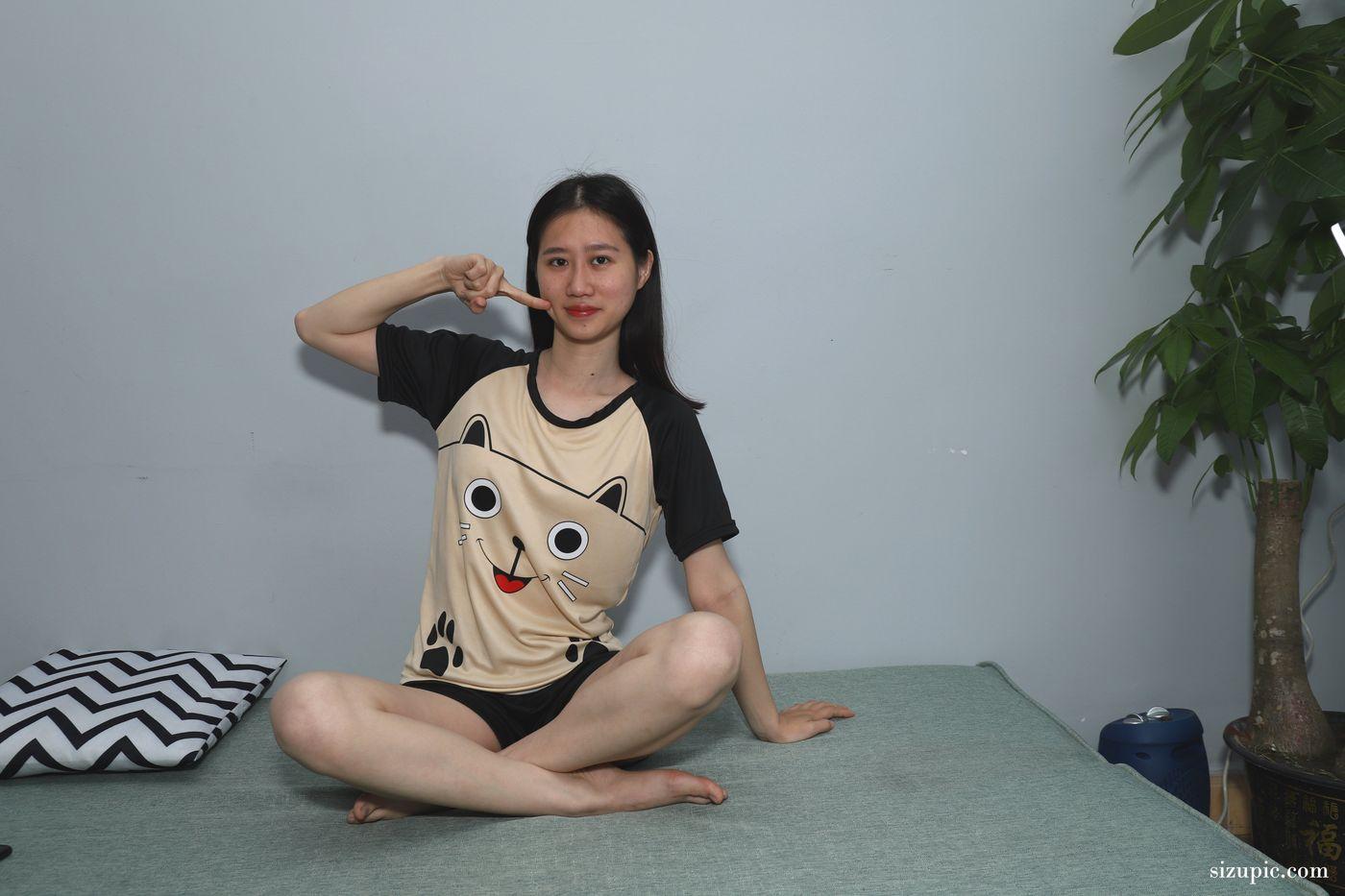 [Pary学生模拍] 050 极品美女小芳展示睡衣美脚 [67P]插图3
