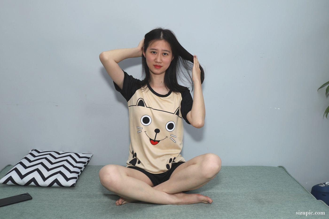 [Pary学生模拍] 050 极品美女小芳展示睡衣美脚 [67P]插图5
