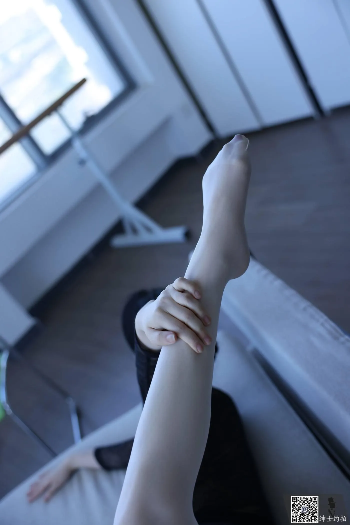 SHENSHI绅士 – SS009 姗姗[84P]插图1