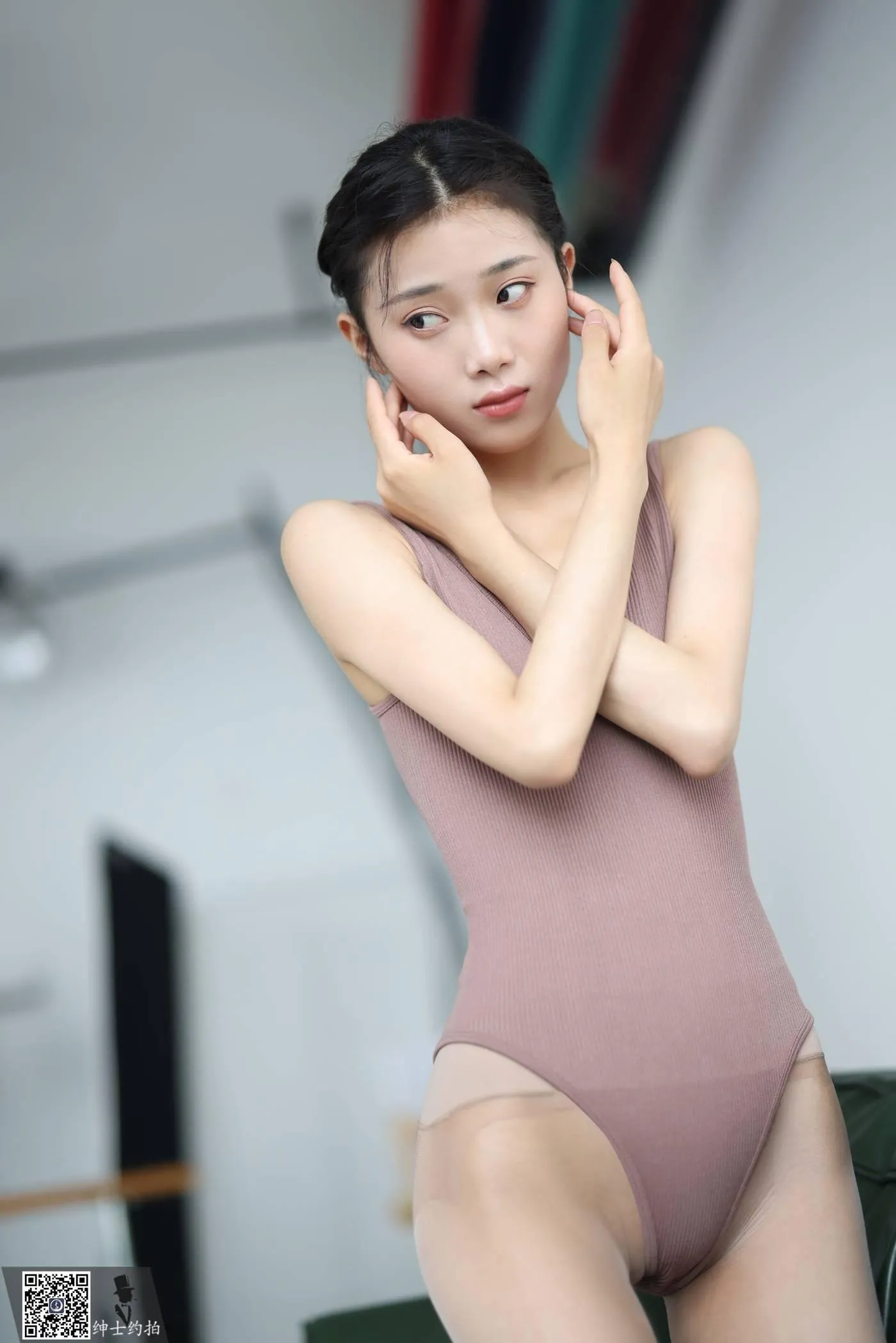 SHENSHI绅士 – SS029 娜扎[70P]插图2
