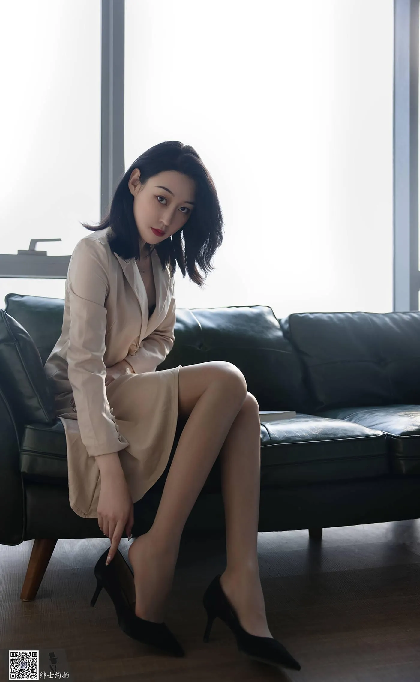 SHENSHI绅士 – SS002 依婷[52P]插图4