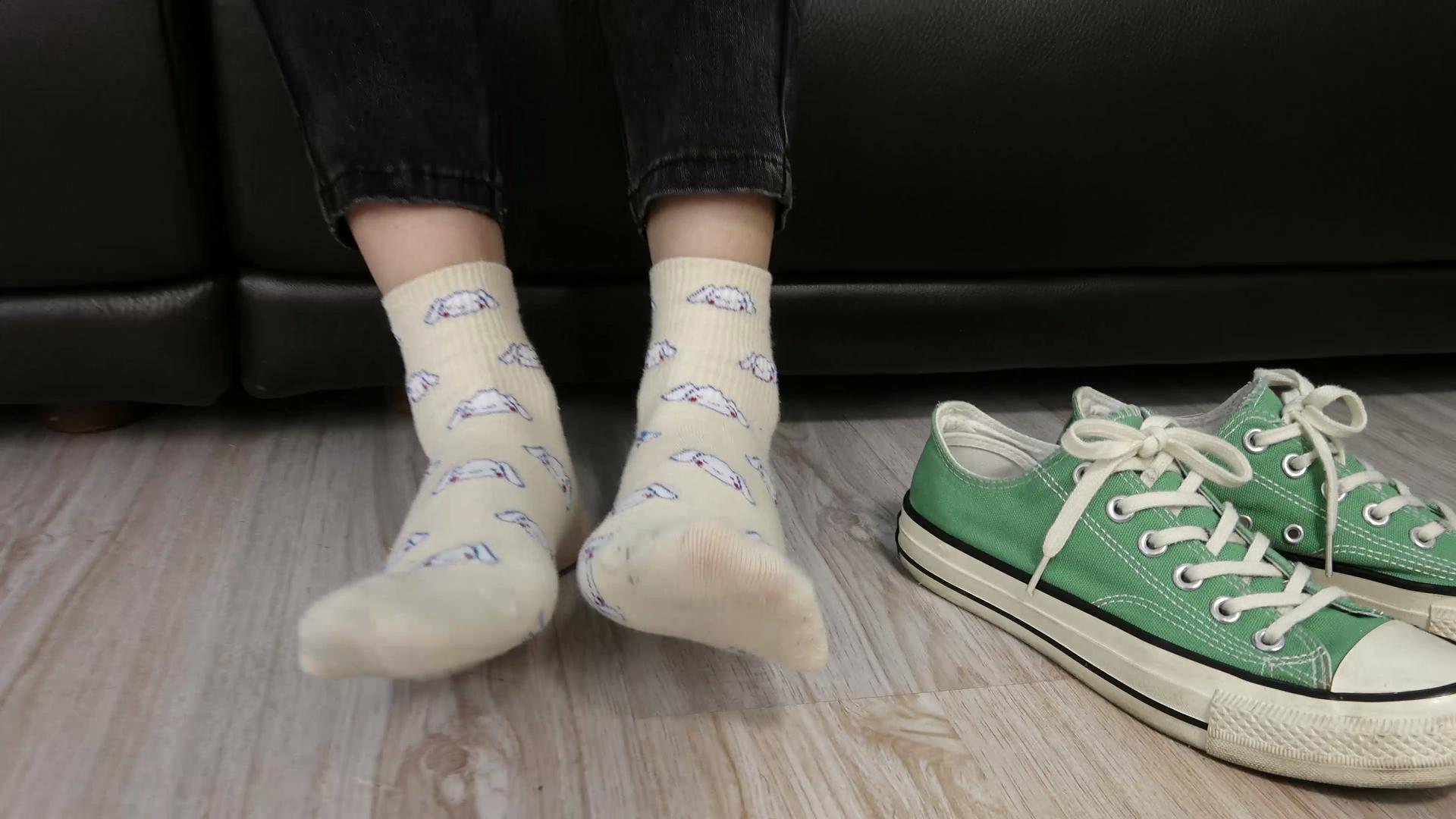 [Sexy Asian Girls Feet] No.035-初恋般记忆的小女生YIYI近距离秀脚 [1][119P]插图4