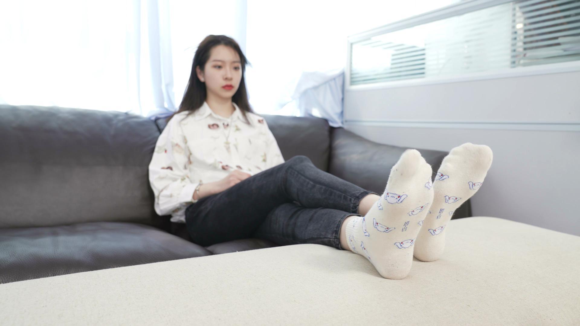 [Sexy Asian Girls Feet] No.035-初恋般记忆的小女生YIYI近距离秀脚 [1][119P]插图1