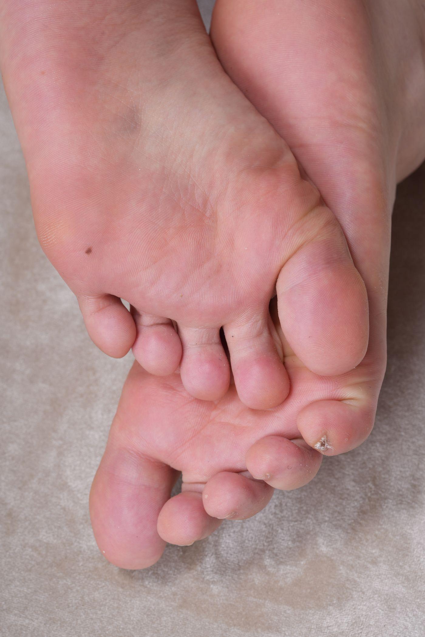 [Sexy Asian Girls Feet] No.046 优优展示她的性感的39码的大肥脚丫 裸足 [112P]插图4