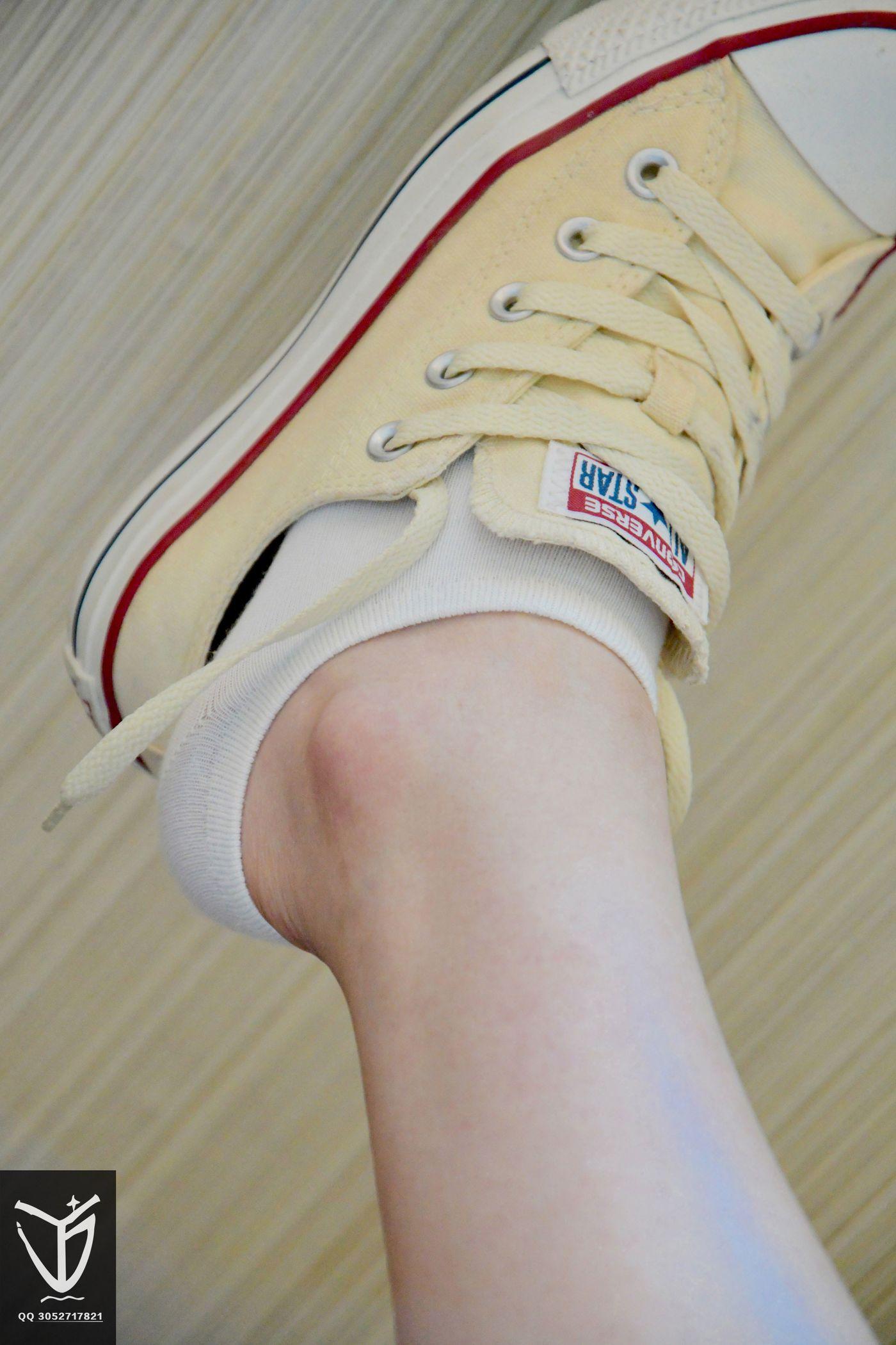 [YJ街拍] No.010 慵懒午后 [116P]插图7