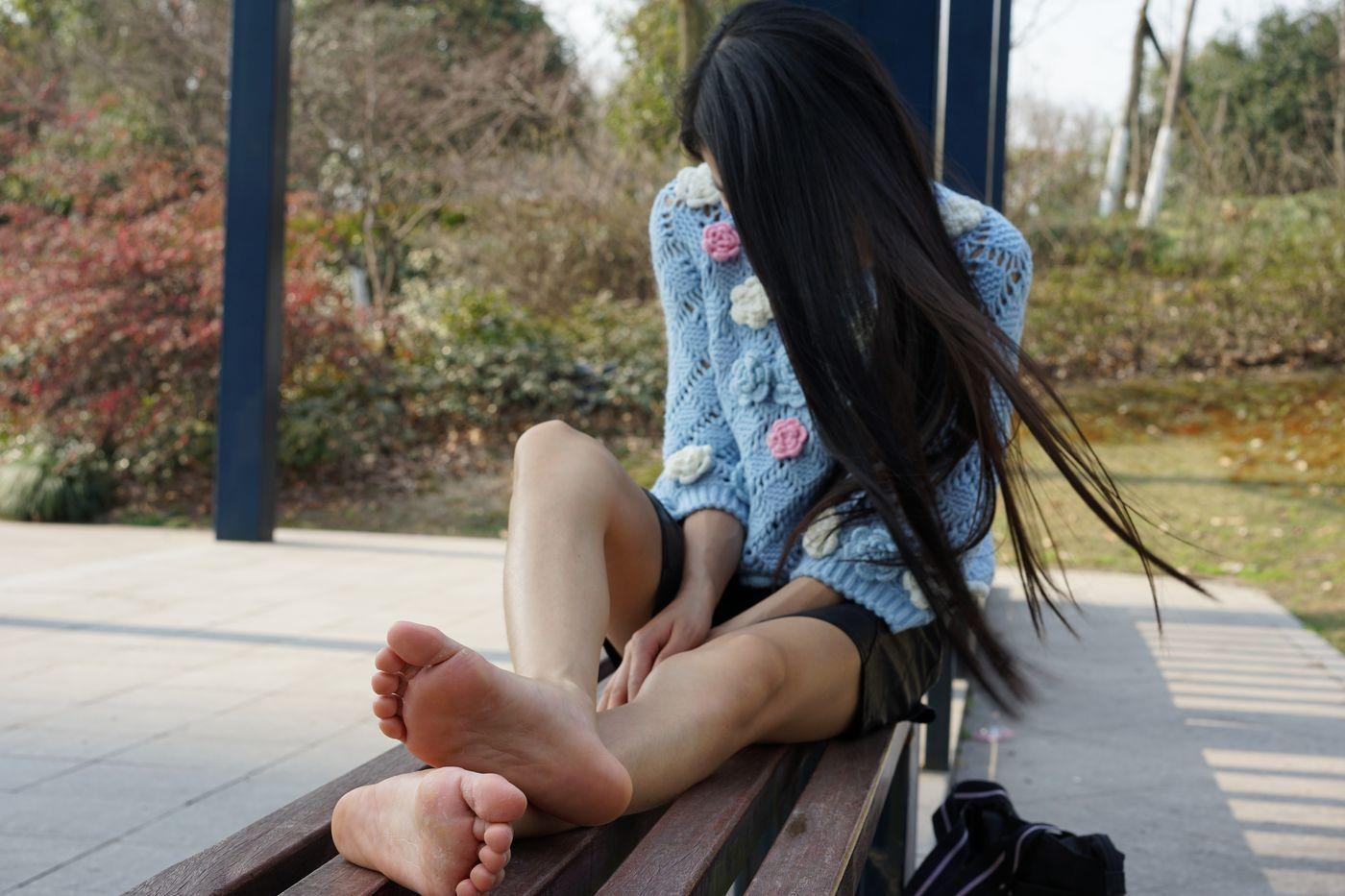ecolog极品-No.023 可人的女子大秀白嫩足底 第一套 [139P]插图