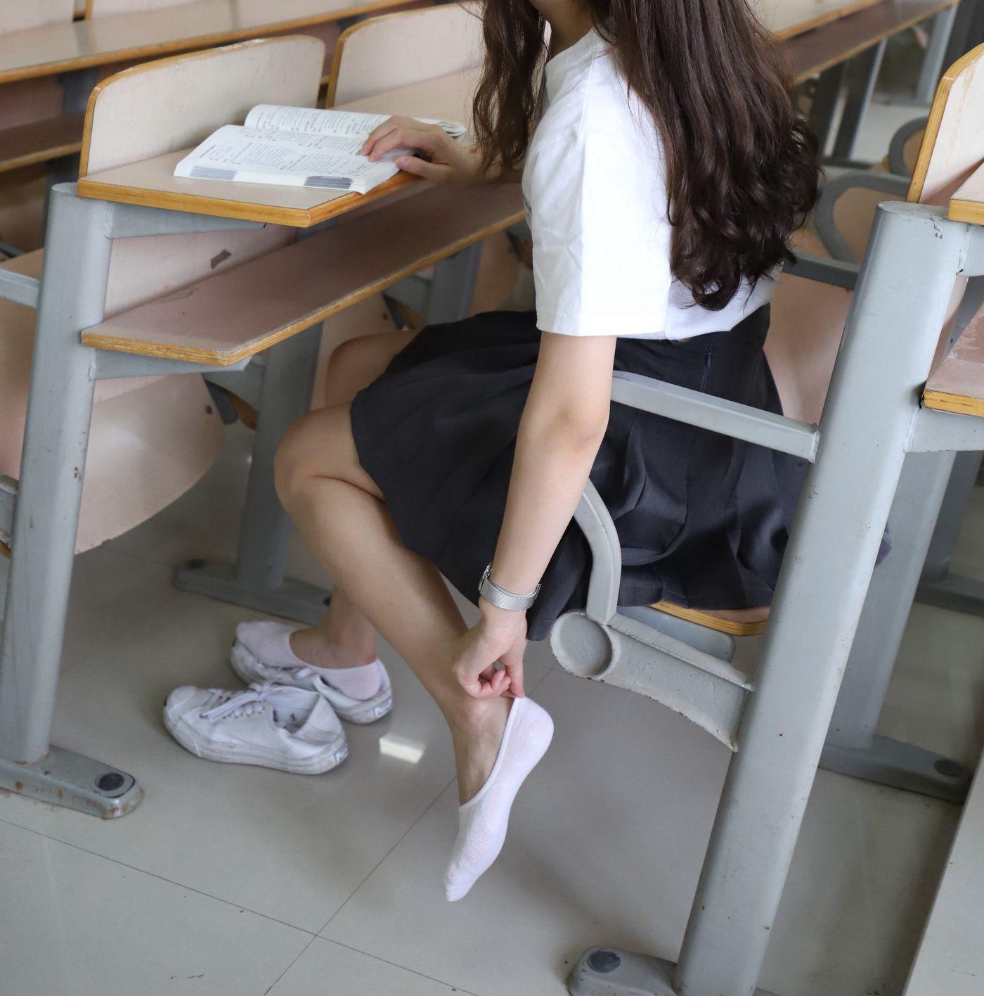 2019-11活动-大西瓜爱牙膏 2019-11月 X2 活动模特2 教室短裙船袜 [1][178P]插图7