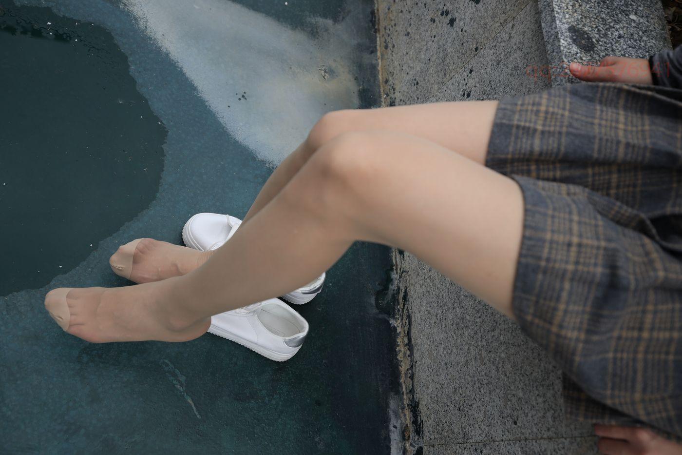 2021-02活动-大西瓜爱牙膏 2021年02月 02 活动模特1 短裙肉丝 [2][111P]插图