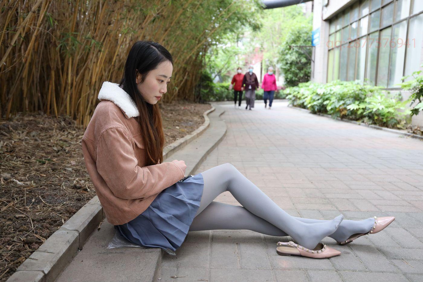 2020-11活动-大西瓜爱牙膏 2020年11月 04 短裙厚灰丝 [181P]插图3
