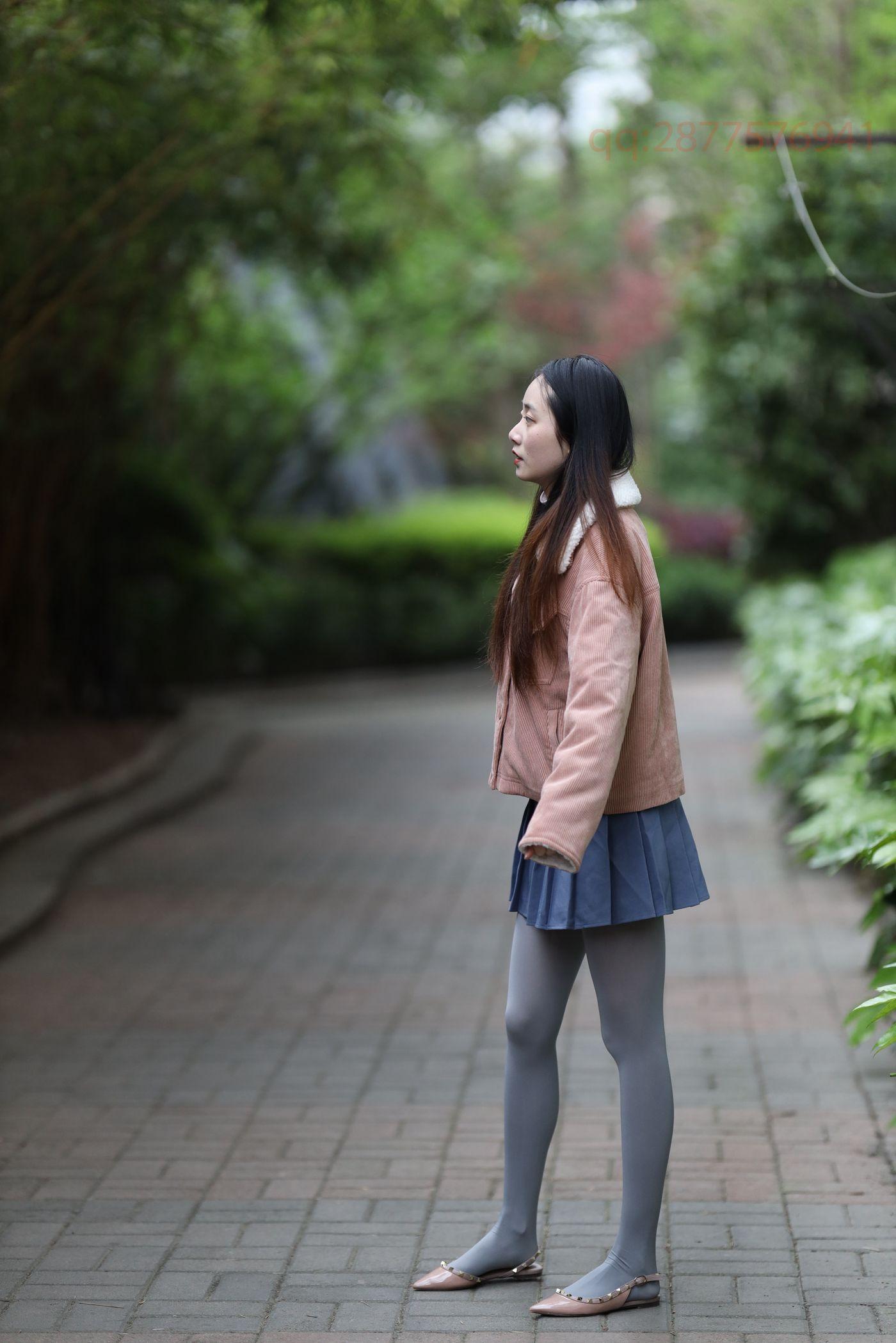 2020-11活动-大西瓜爱牙膏 2020年11月 04 短裙厚灰丝 [181P]插图2