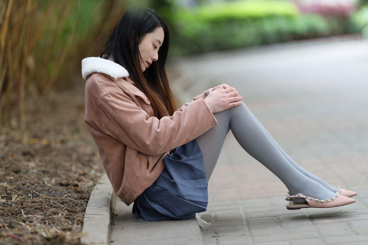 2020-11活动-大西瓜爱牙膏 2020年11月 04 短裙厚灰丝 [181P]插图3